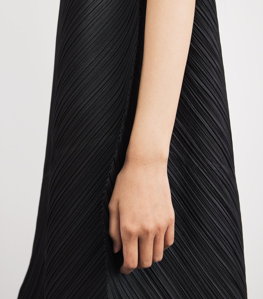 SWING Sleeveless Top BLACK Image 4