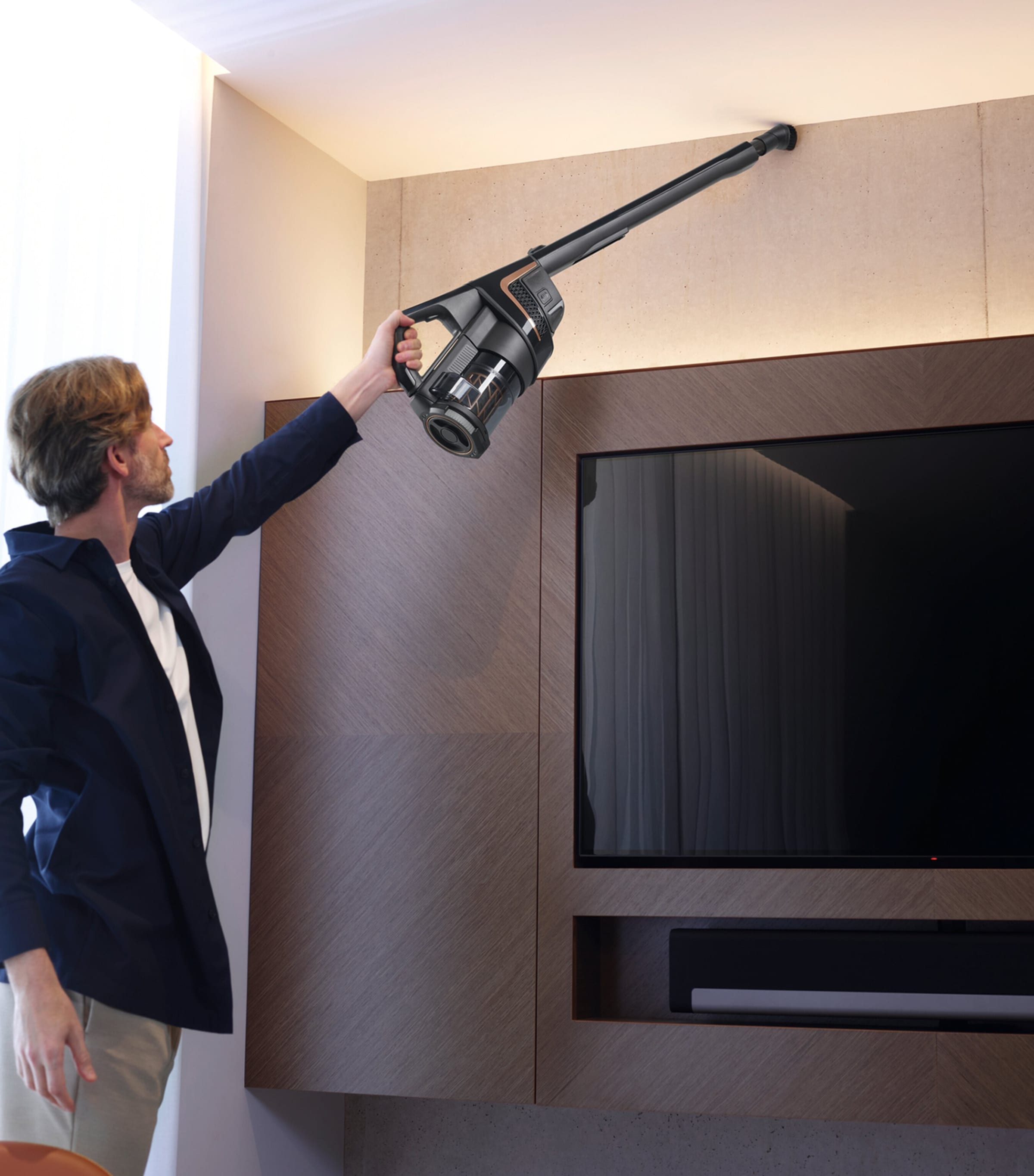 Triflex HX2 Vacuum Cleaner OBSIDIAN BLACK Image 7