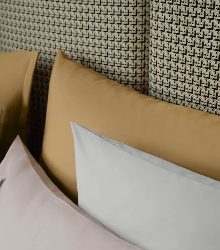 Cotton Sateen Noblesse Uni Oxford Pillowcase (50cm x 75cm) CANNE Image 4