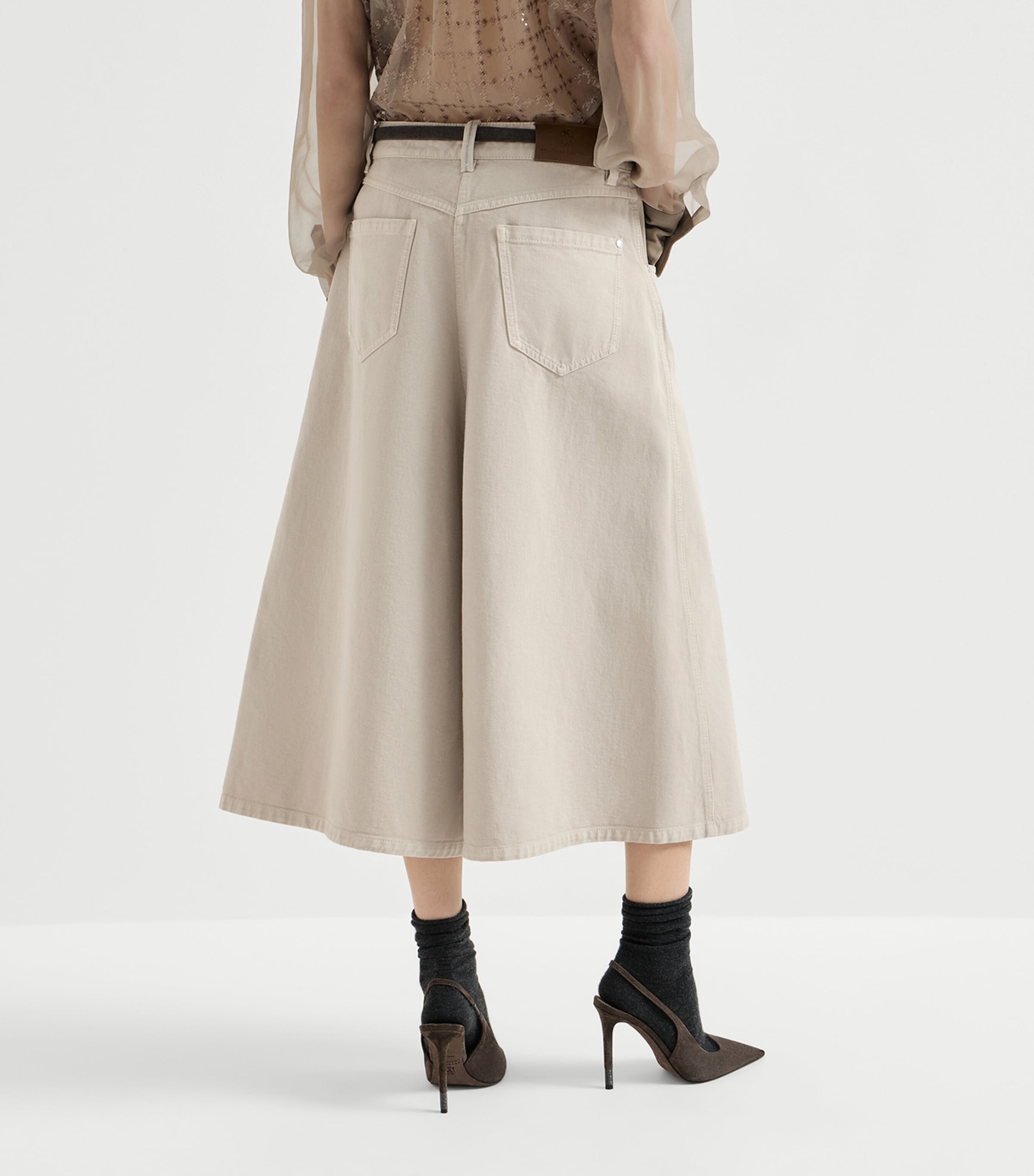 Brunello Cucinelli Womens Cropped Denim Trousers Image 3