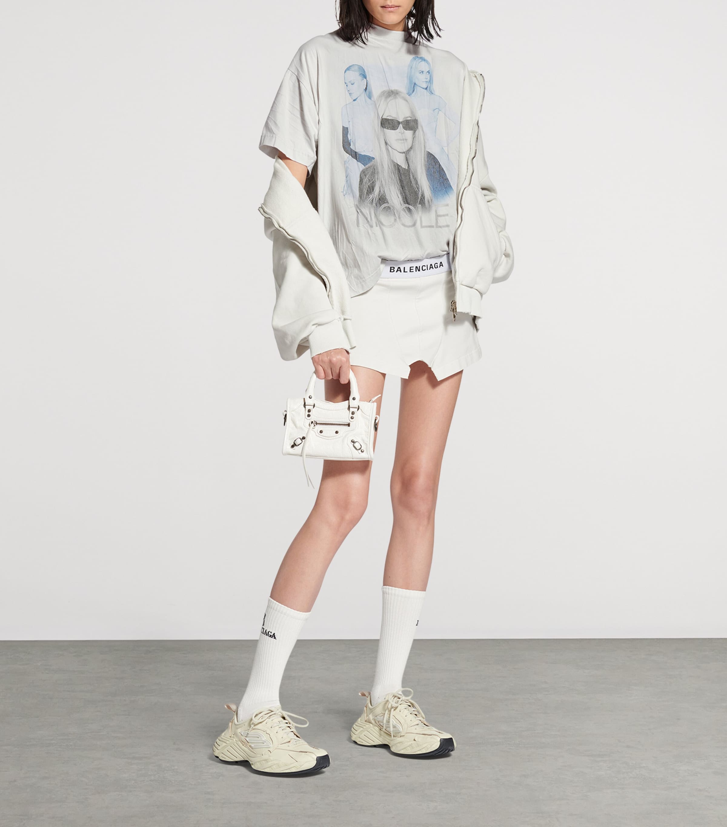 【Balenciaga】 NicoleコットンジャージTシャツ Balenciaga Nicole cotton jersey T-shirt Balenciaga