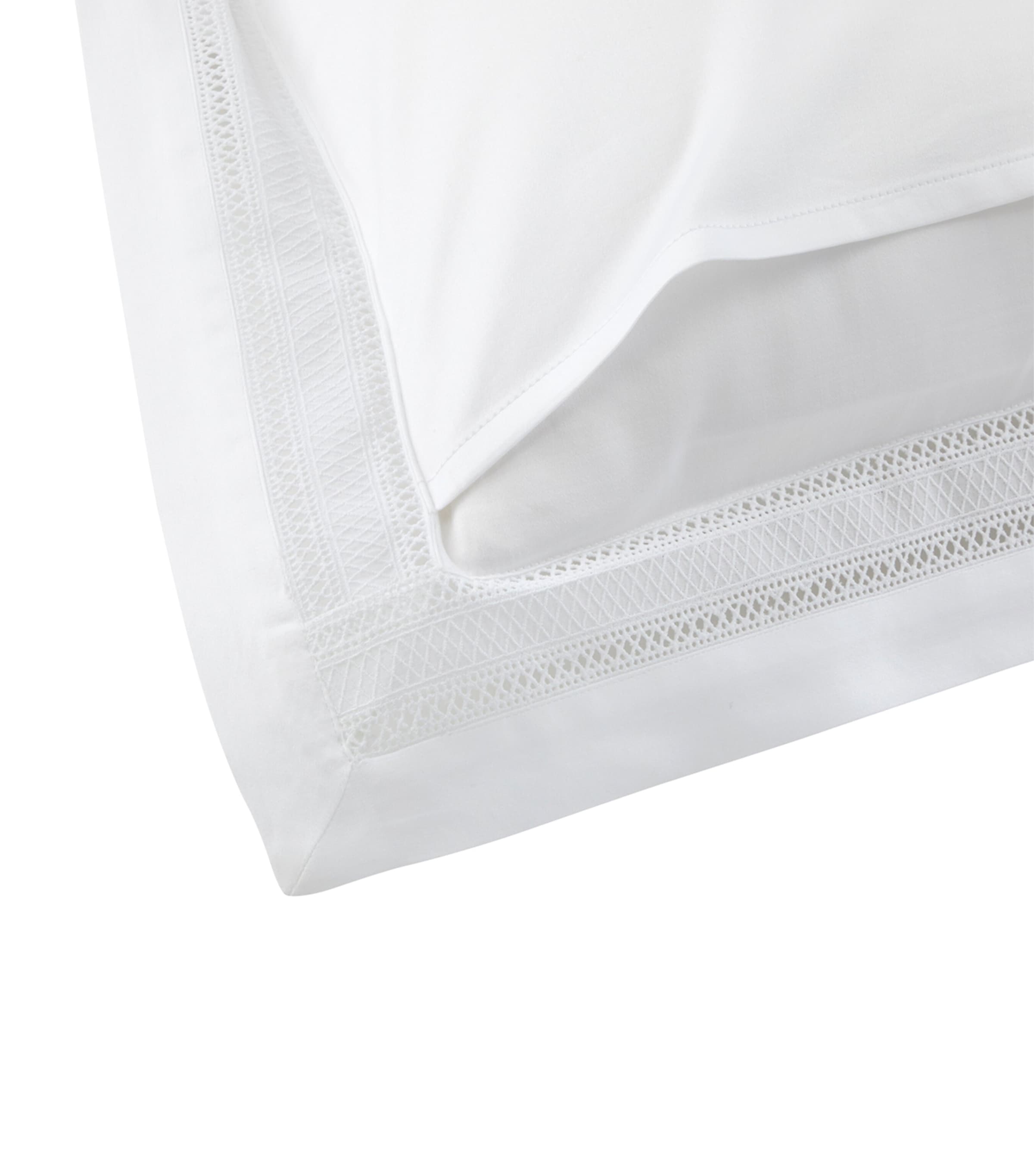Ralph Lauren Home Cotton Sateen Alistair Square Oxford Pillowcase (65cm x 65cm) White Image 3
