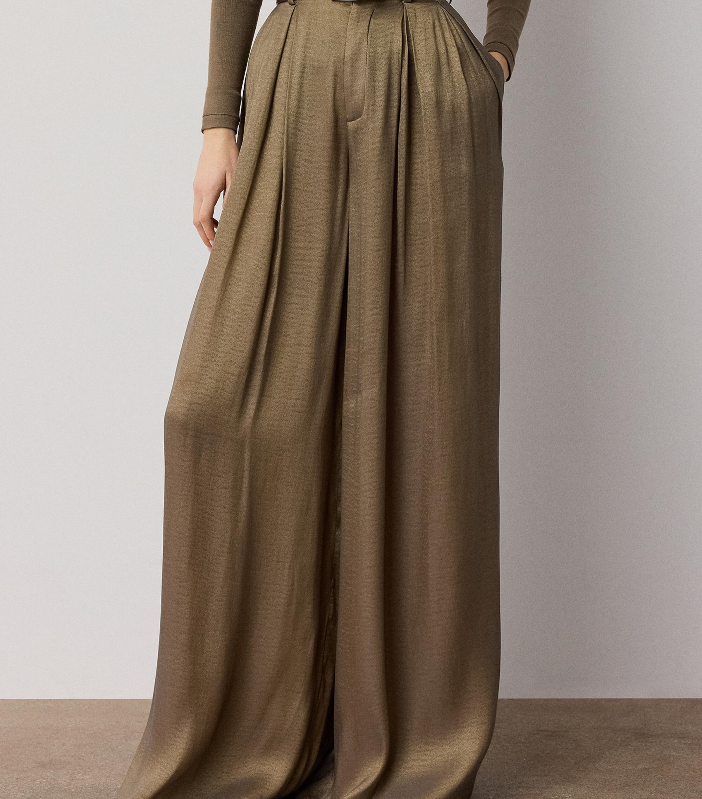 Ralph Lauren Collection Womens Greer Wide-Leg Trousers Antique Brass Image 3