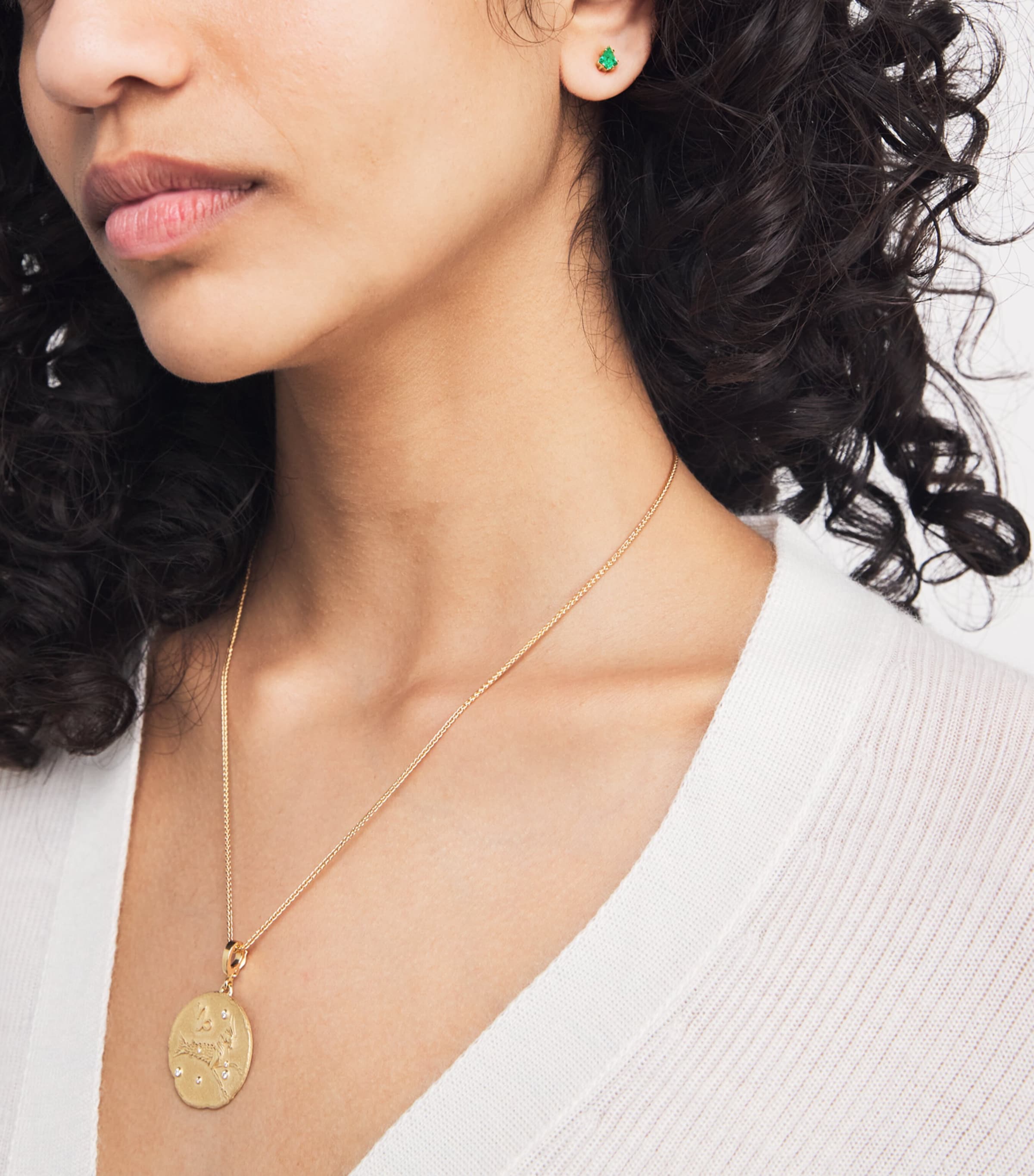 Yellow Gold and Emerald Kite Stud Earrings YELLOW GOLD Image 5