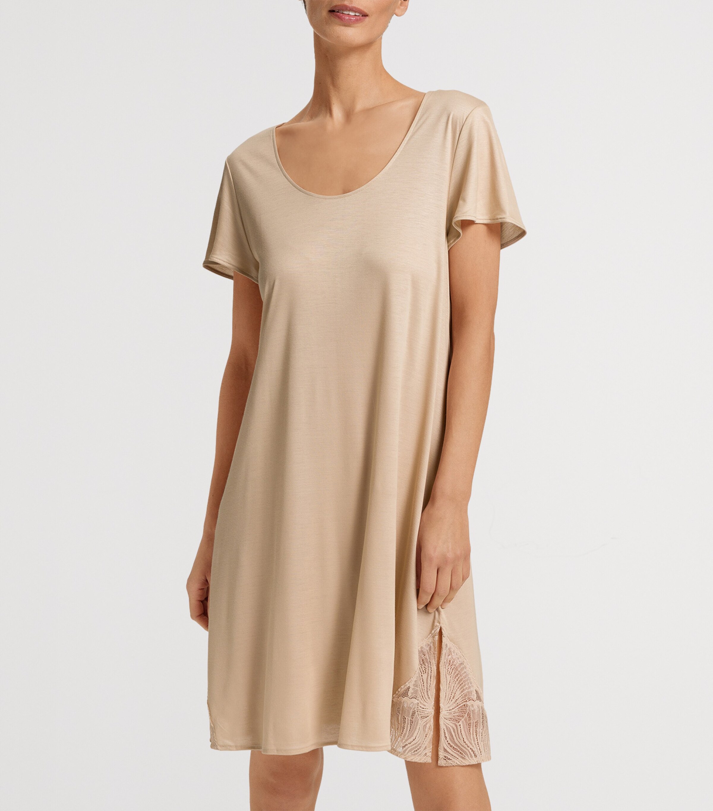Hanro Lace-Trim Lilith Nightdress | Women Clothing | Nightwear | Nightdresses | Designers | Hanro Hanro Lace-Trim Lilith Nightdress | Women Clothing | Nightwear | Nightdresses | Designers | Hanro
