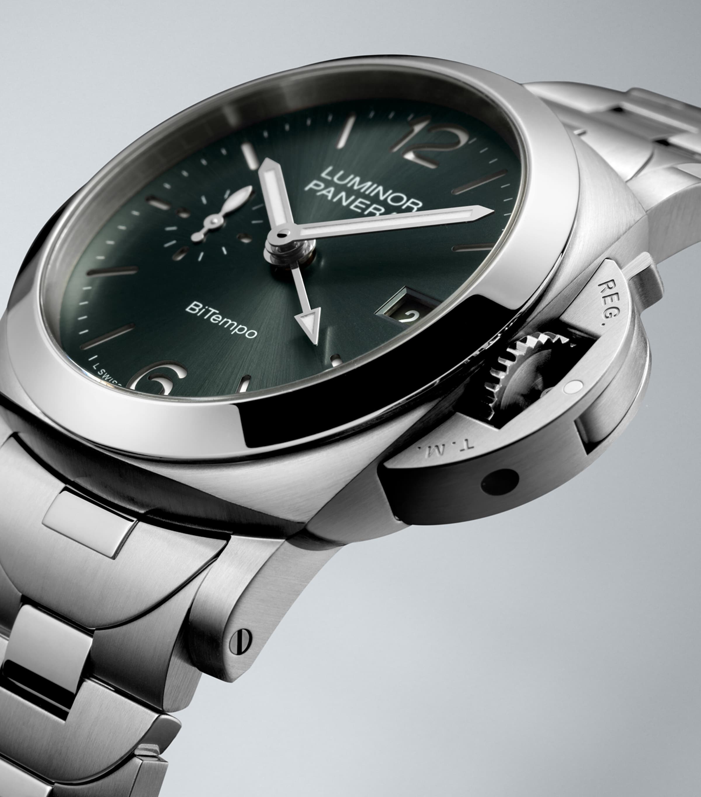 Brushed Steel Luminor Quaranta BiTempo Watch 40mm GREEN Image 9