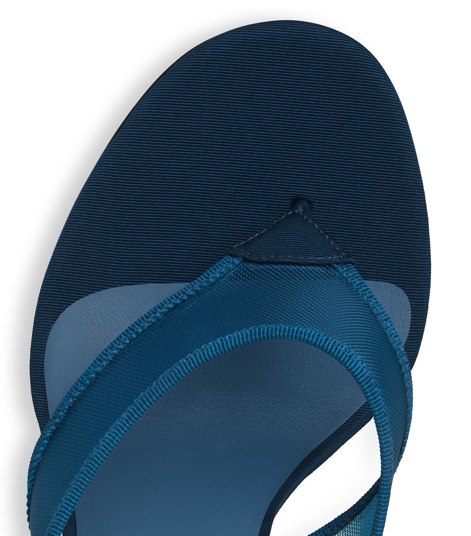 Alaïa Mesh Thong Mules 90 Blue Image 4