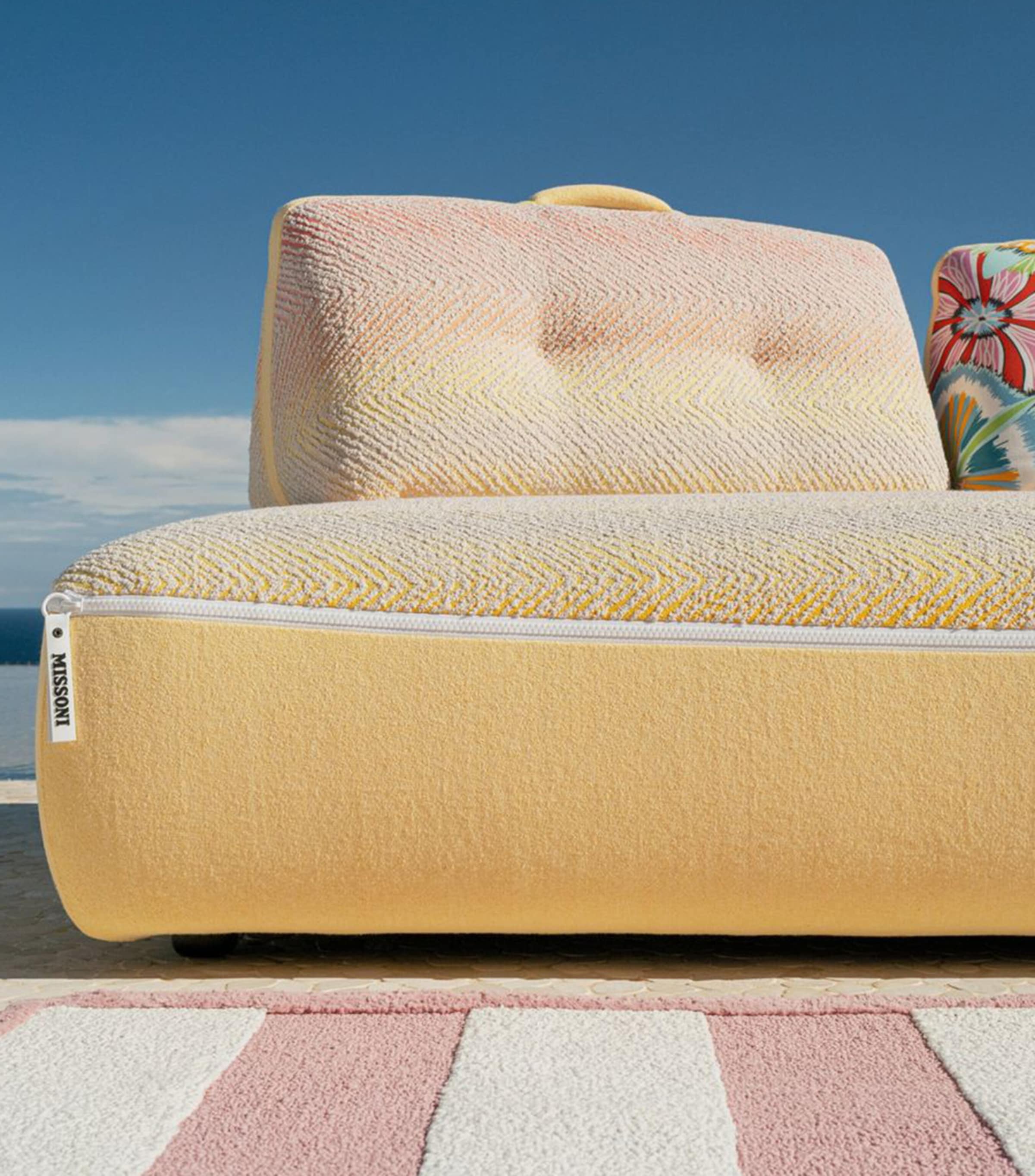 Roche Bobois x Missoni Formentera 4-Seater Outdoor Sofa Tissu Island Image 3