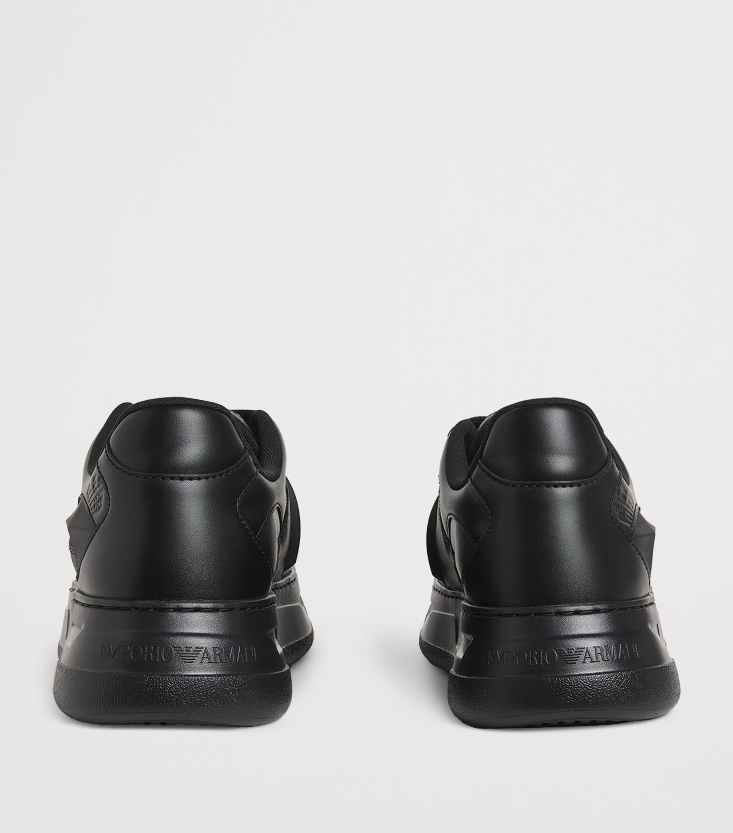 Chunky Low-Top Sneakers UC001 Image 4