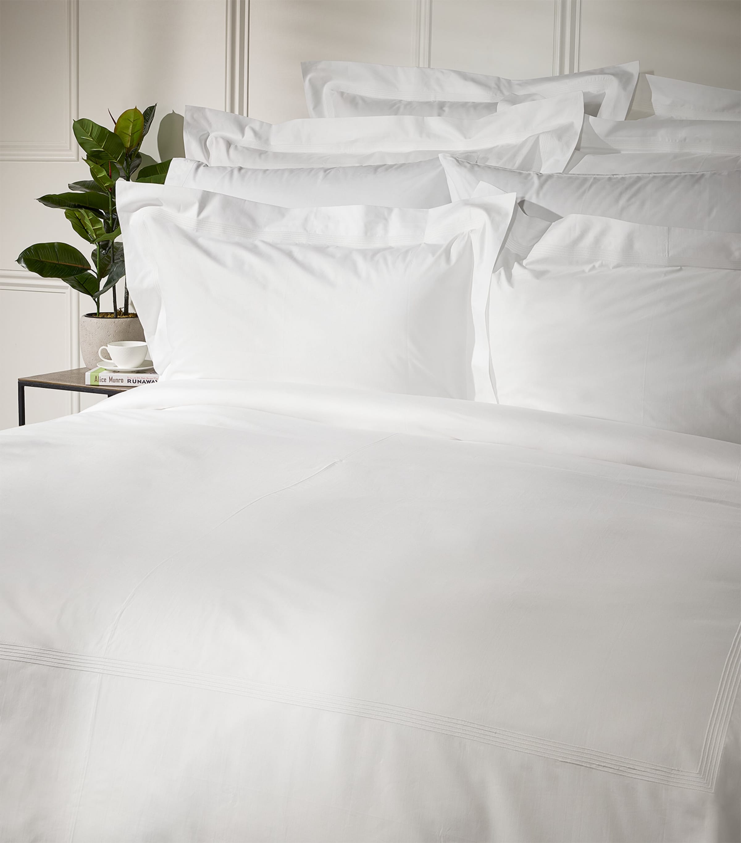 Peter Reed Barley King Fitted Sheet (150cm x 200cm) White Image 2