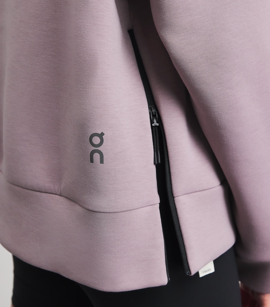 On Womens Cotton-Blend Focus Tech Hoodie Heron Image 3