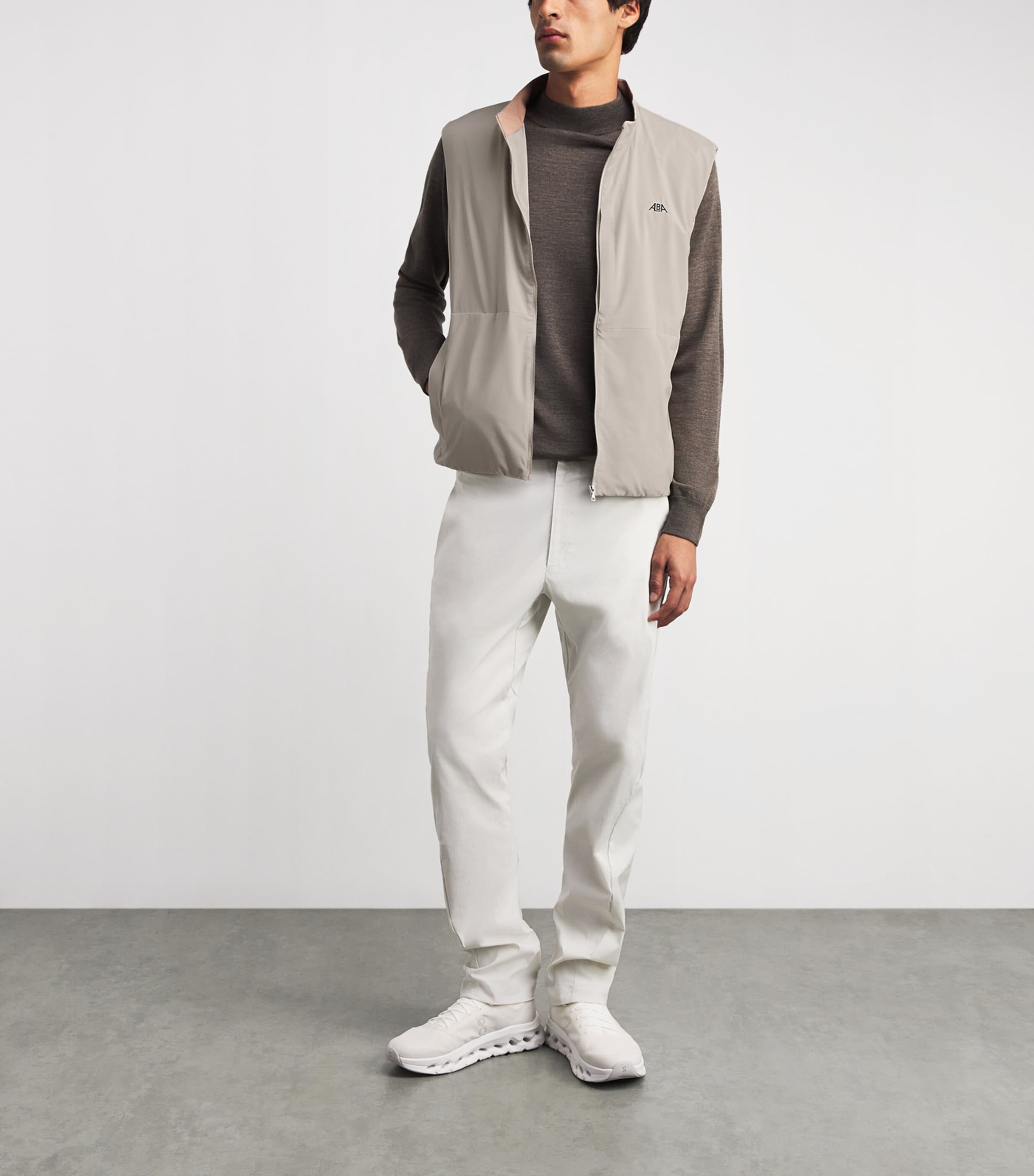 Alba Mens Padded Gilet Ivory Image 2