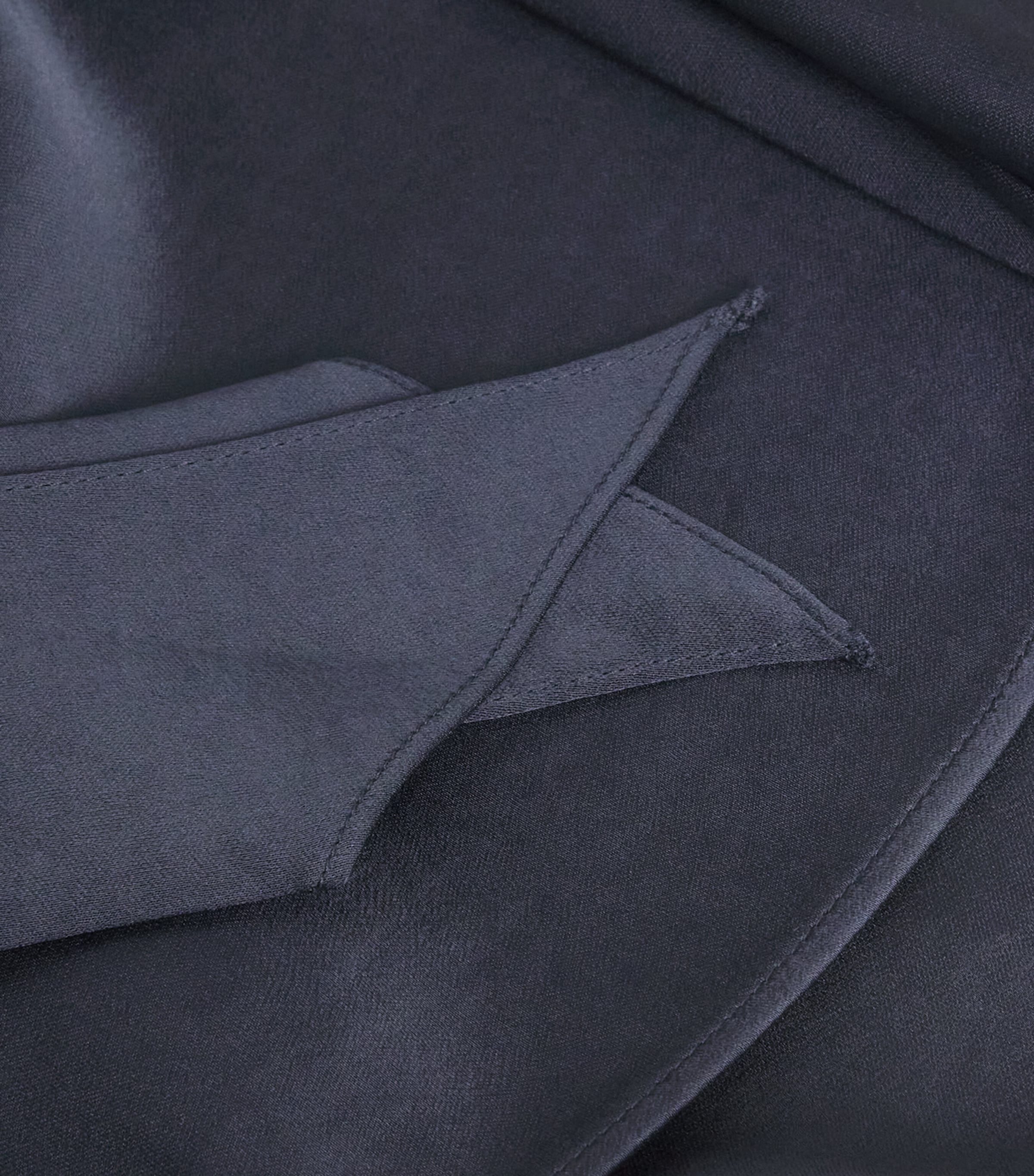 Satin Pussybow Blouse NAVY Image 5