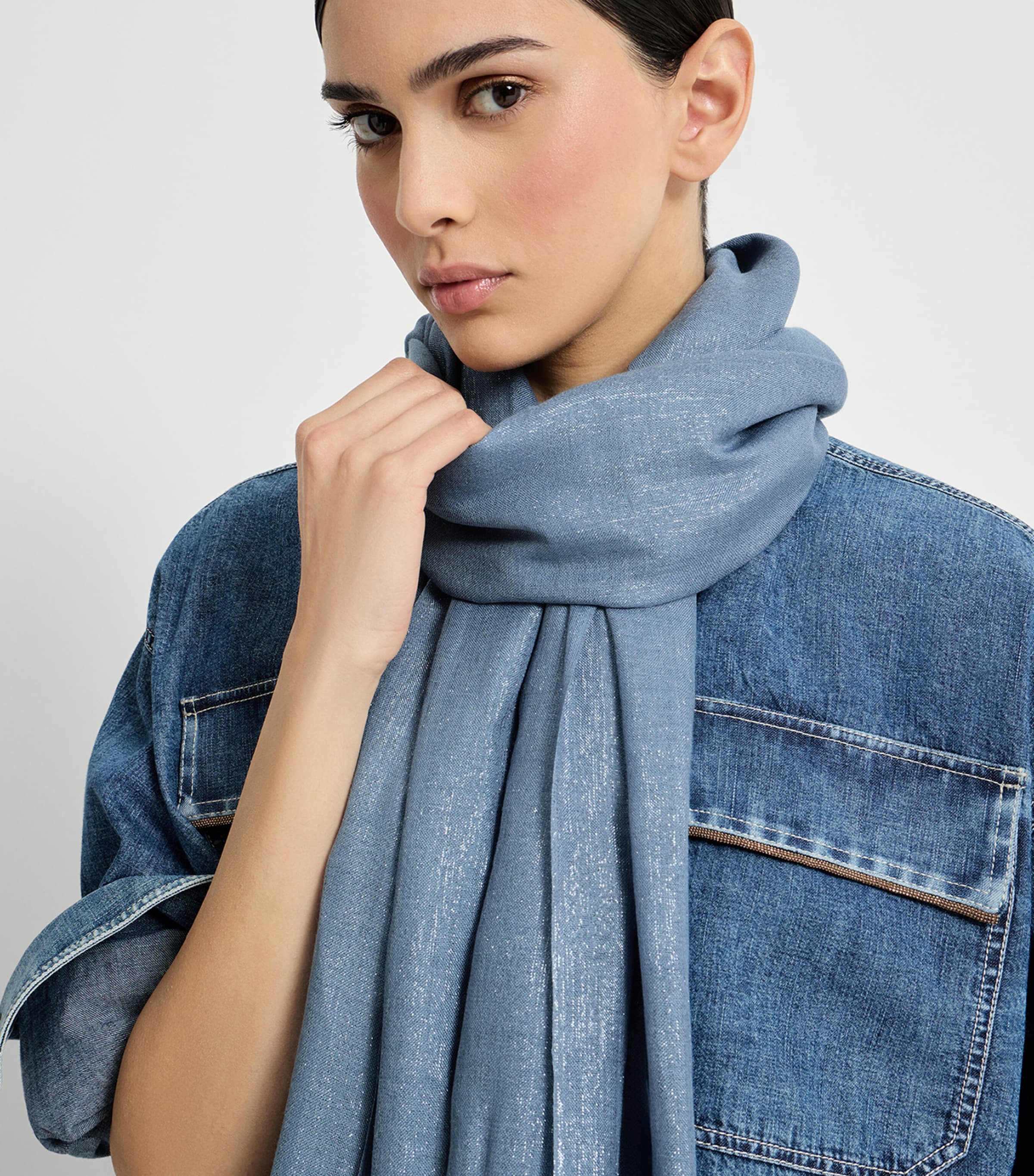 Brunello Cucinelli Cashmere-Silk Blend Sparkling Scarf Image 3