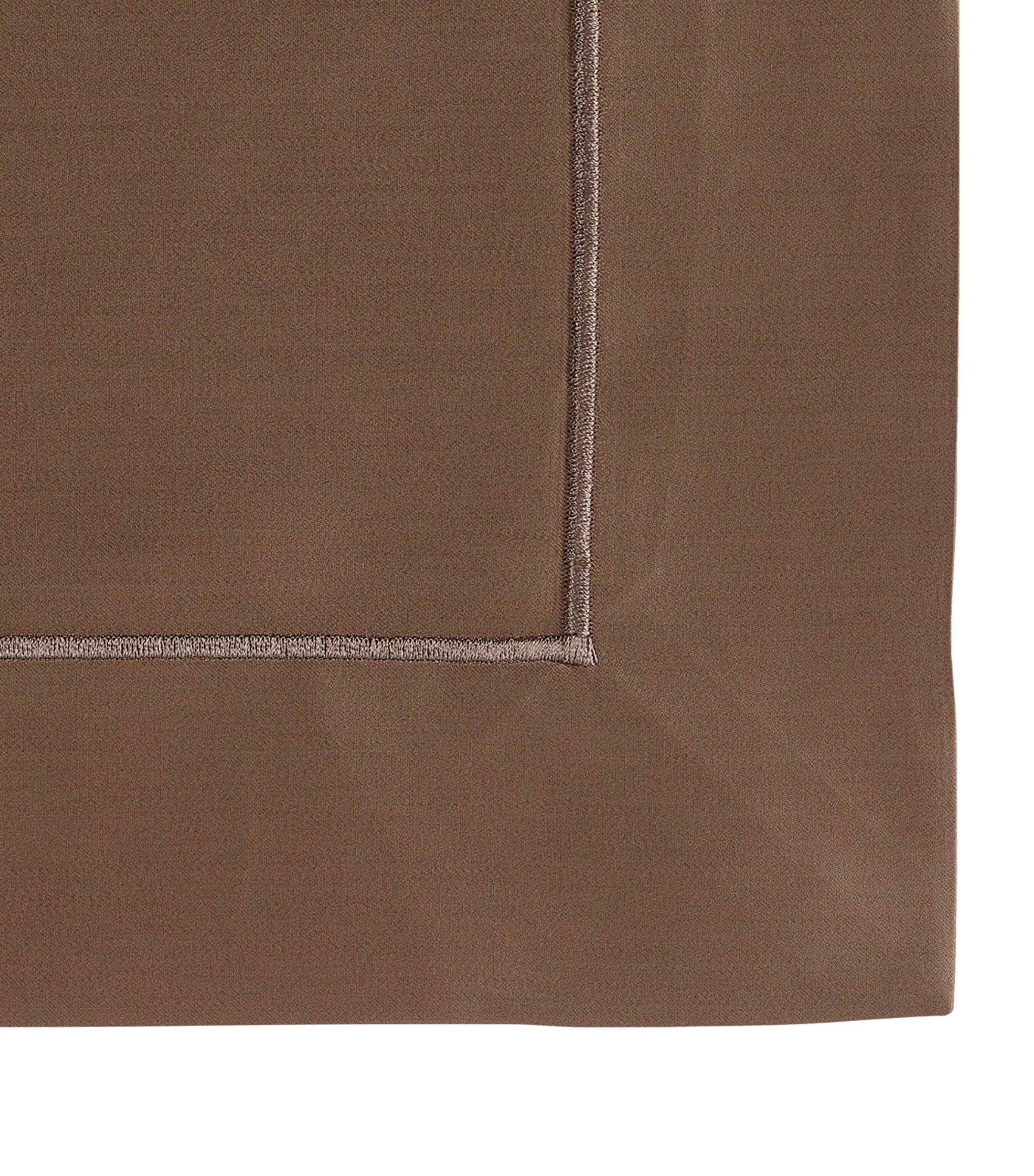 Celso De Lemos Bourdon Super King Duvet Cover (260cm x 220cm) Amande Image 3