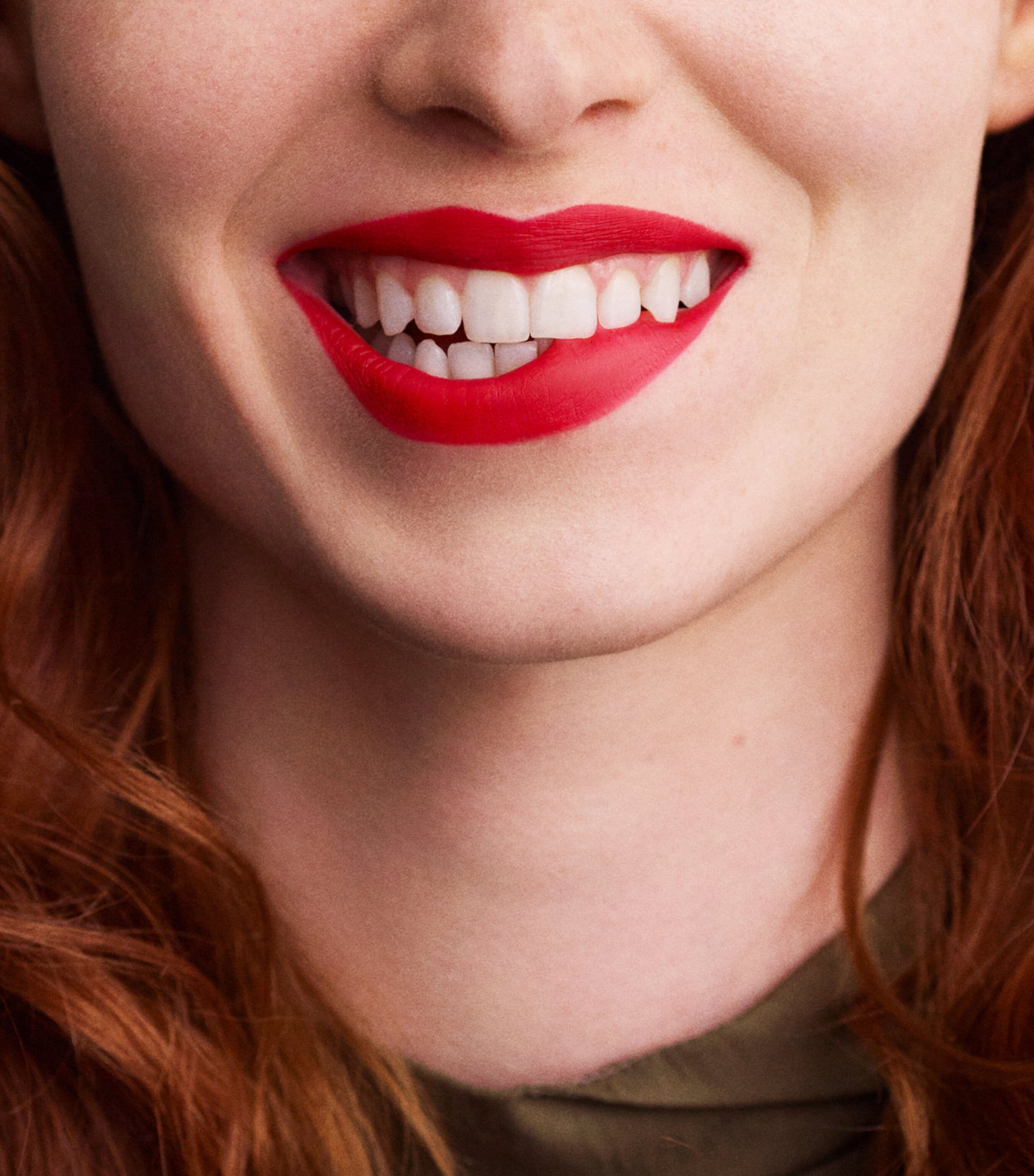 Rouge Hermès Matte Lipstick - 64 Rouge Casaque 64 ROUGE CASAQUE Image 6