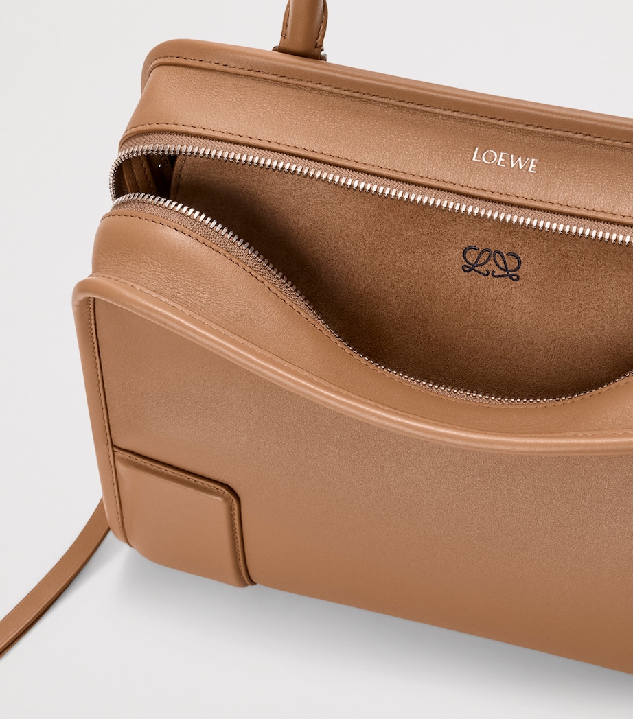 LOEWE Womens Medium Leather Amazona 180 Top-Handle Bag Mocha Image 6