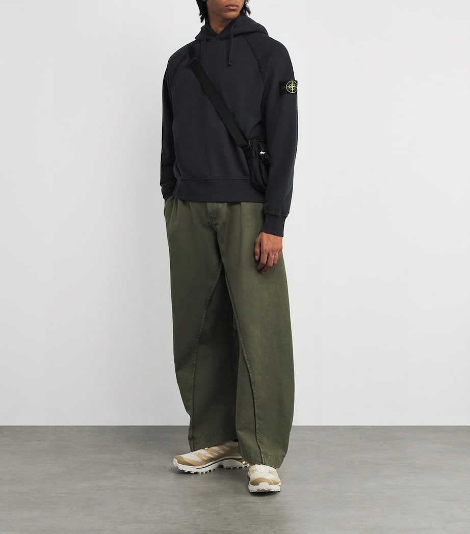 Cotton Compass Patch Hoodie V0029 Image 2