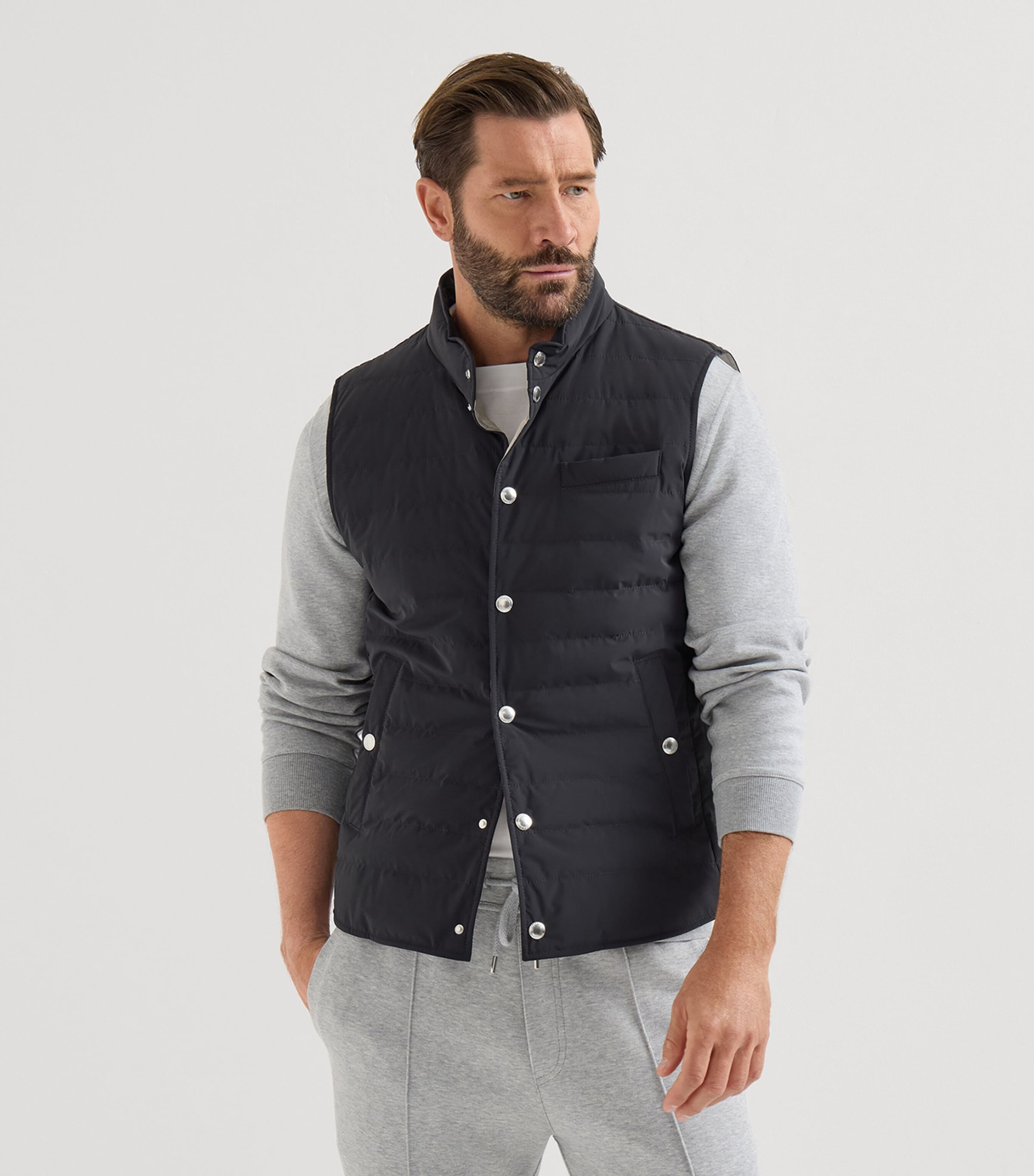 Brunello Cucinelli Mens Bonded Taffeta Down Gilet Image 4