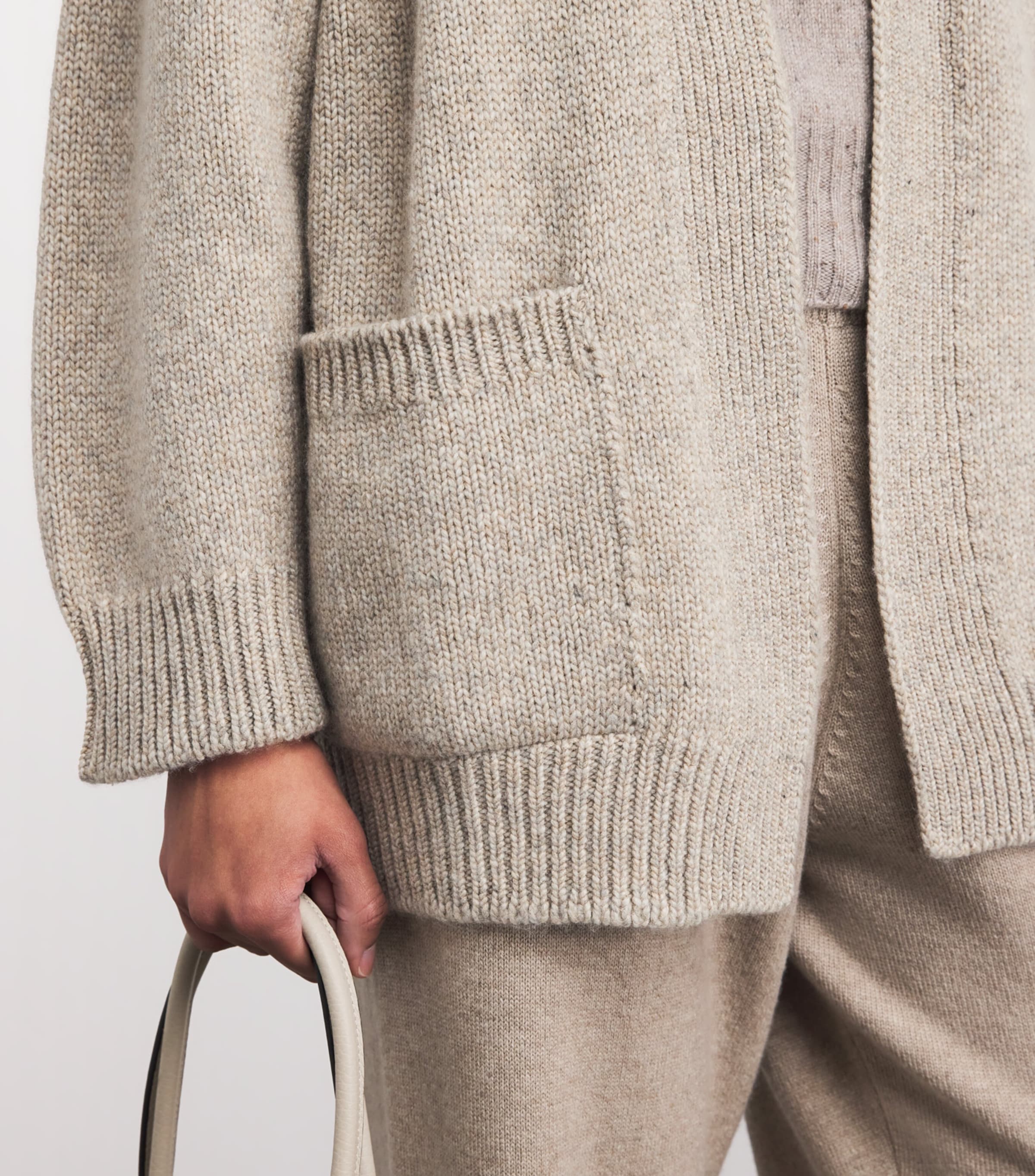 Johnstons Of Elgin Womens Cashmere-Cotton Bay Cardigan Sea Shell Image 3