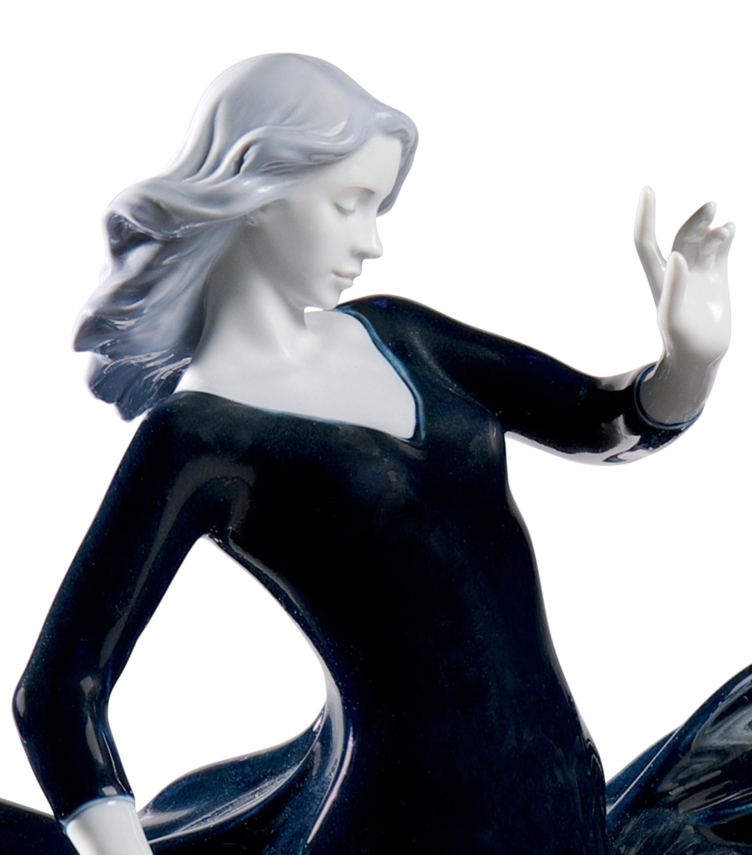 Night Approaches Figurine BLUE Image 2