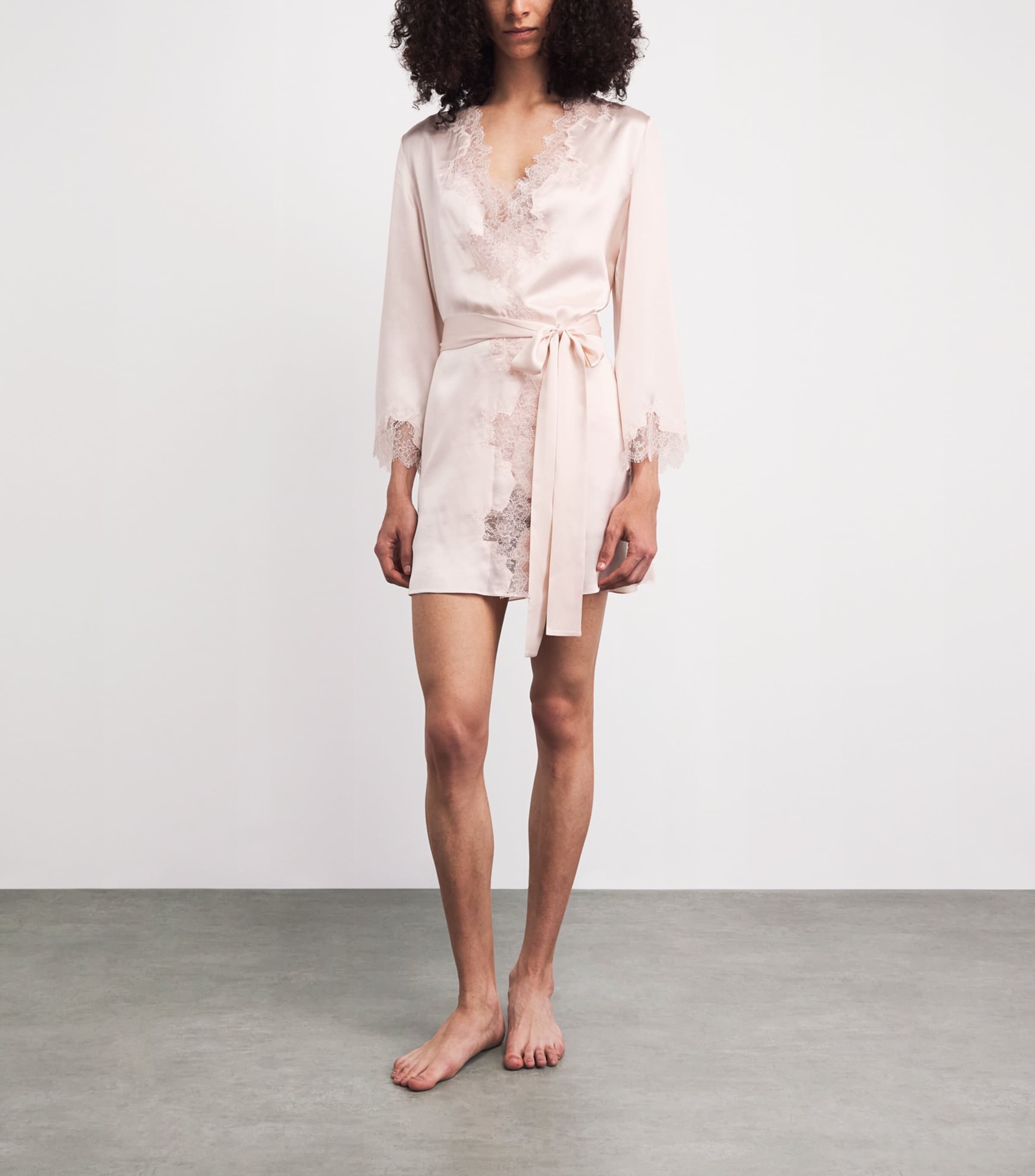 Gilda & Pearl Womens Silk In Dreams Short Robe Petale Image 2
