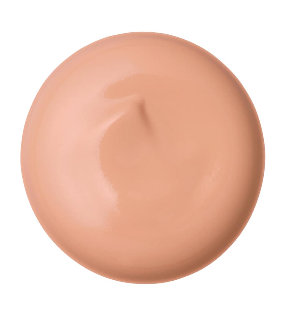 Clé de Peau Beauté Radiant Cream Foundation Image 2