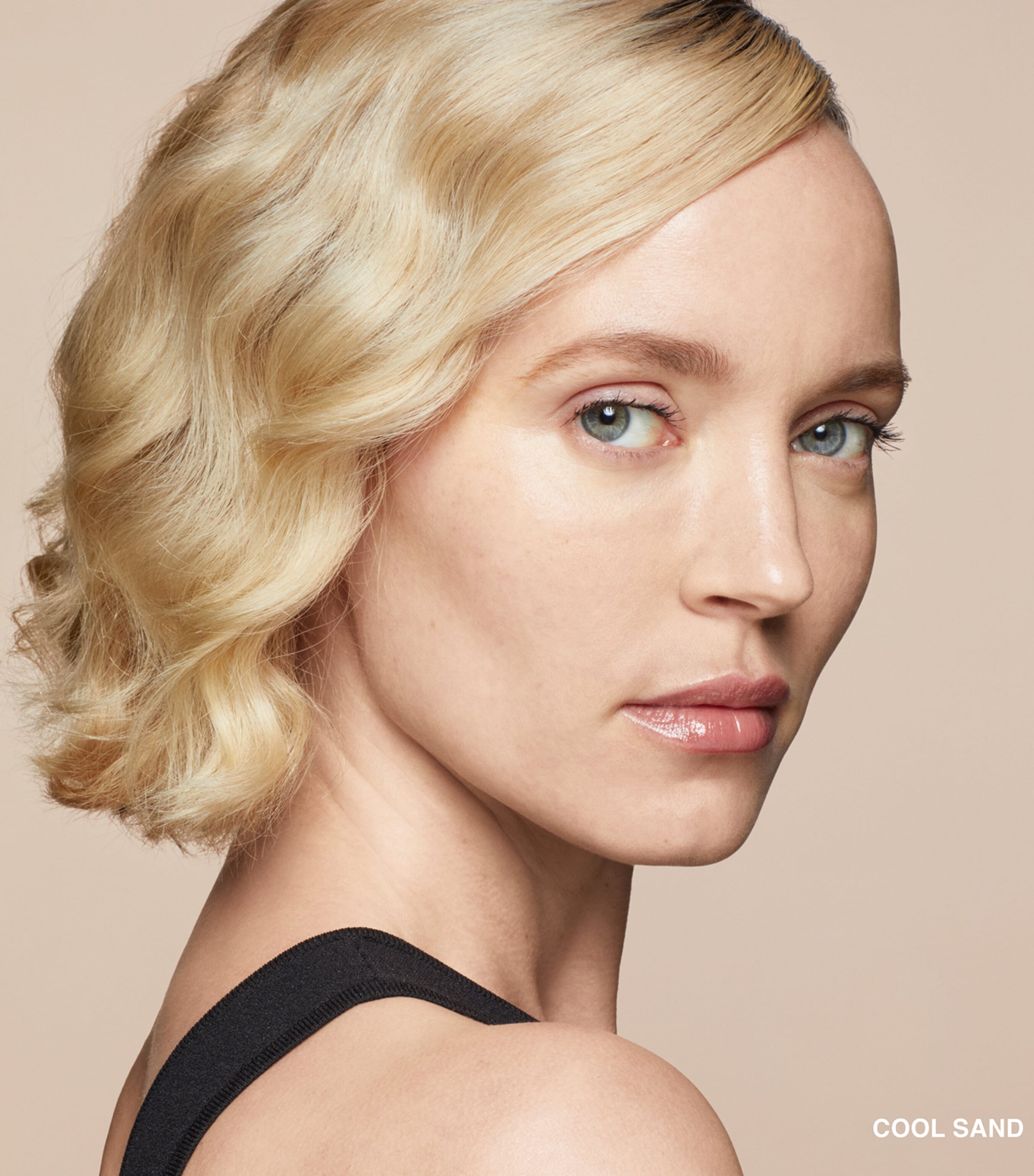 Skin Concealer Stick COOL SAND Image 4