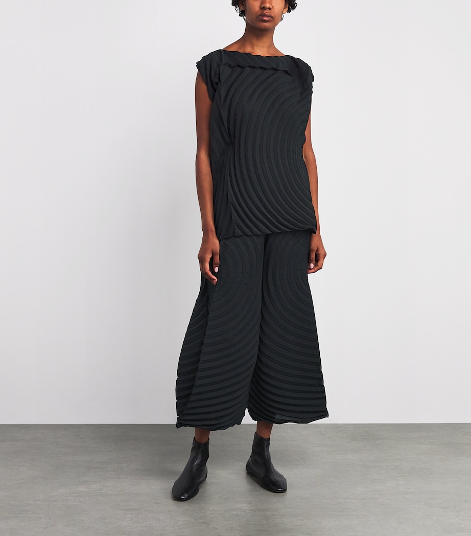 Paper Bag Pleats Top BLACK Image 2