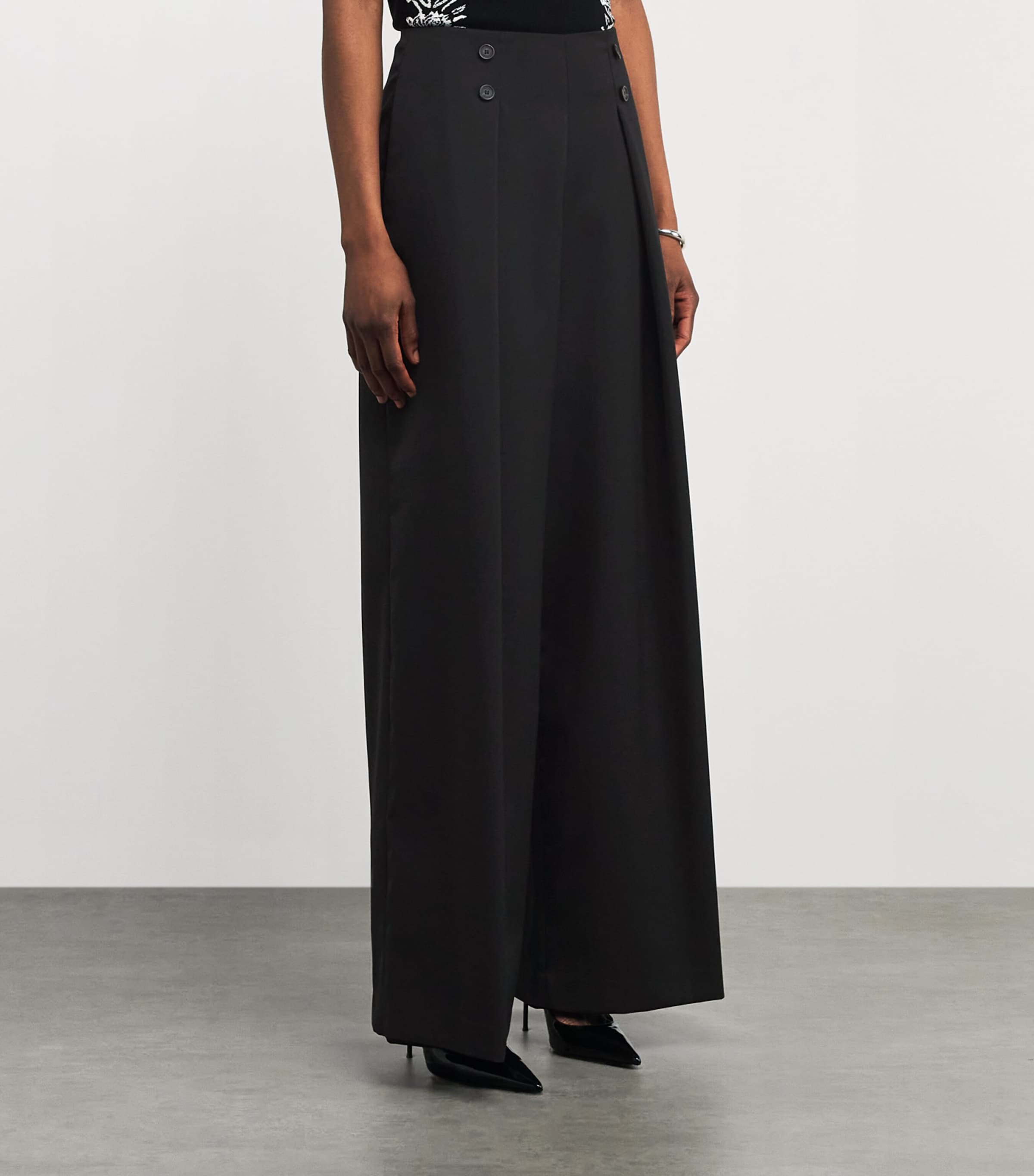 Pleated Wide-Leg Trousers BLACK Image 3