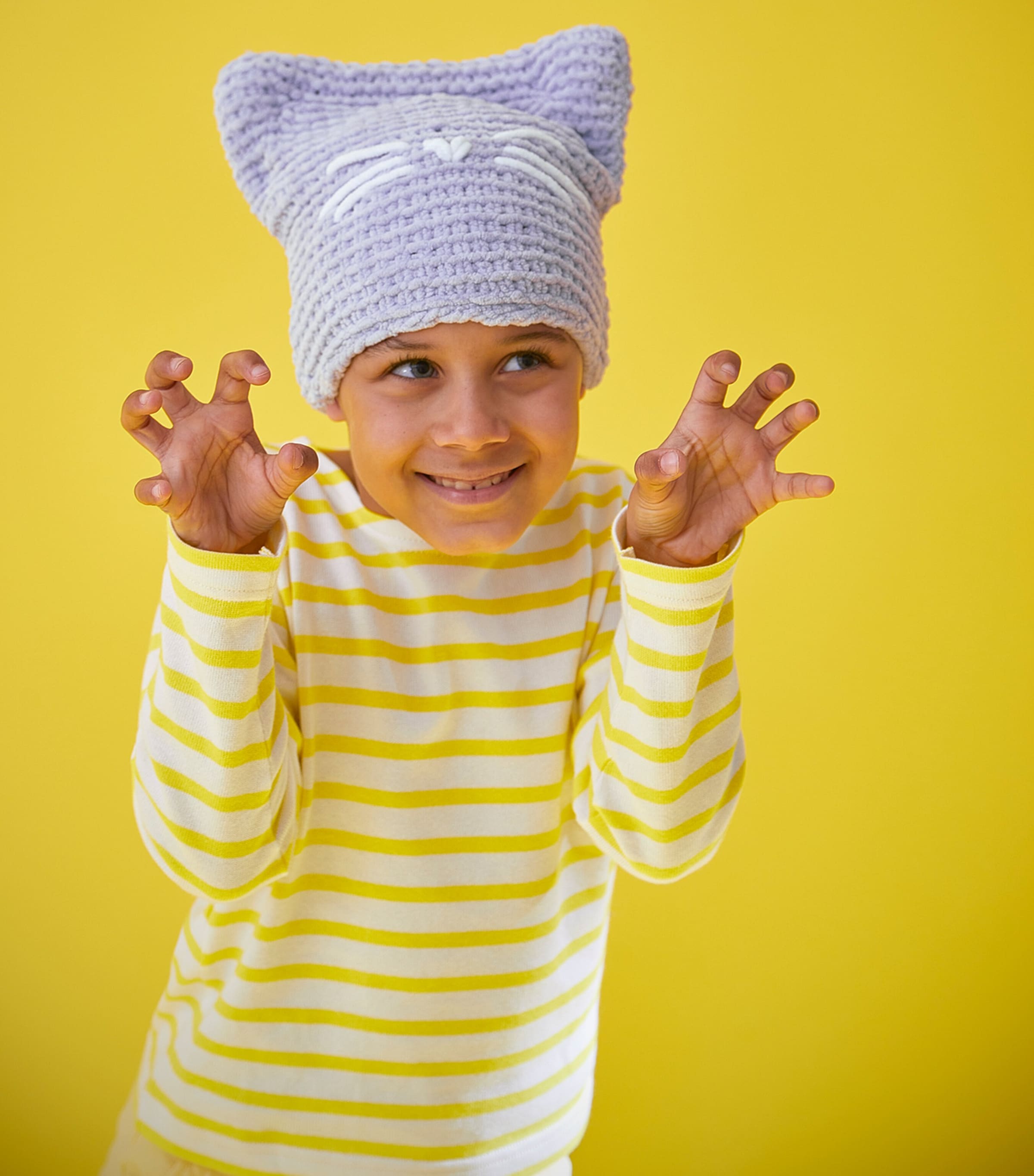 Janod Knitting Kitten Hat Creative Kit Image 7