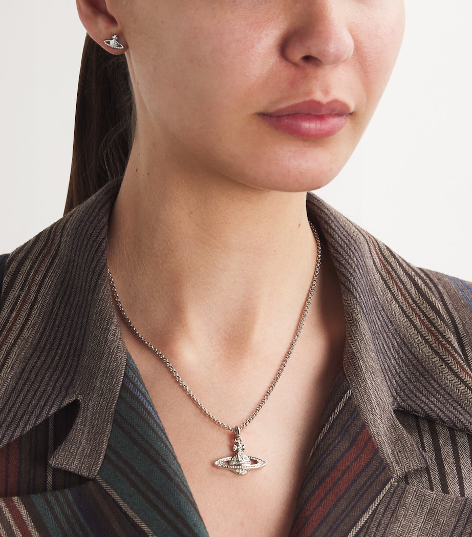 Farah Stud Earrings SS22-PLATINUM Image 5