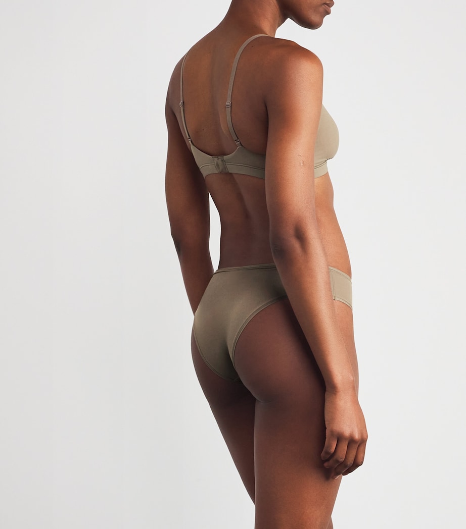 Fits Everybody Cheeky Briefs TRUFFLE Image 3