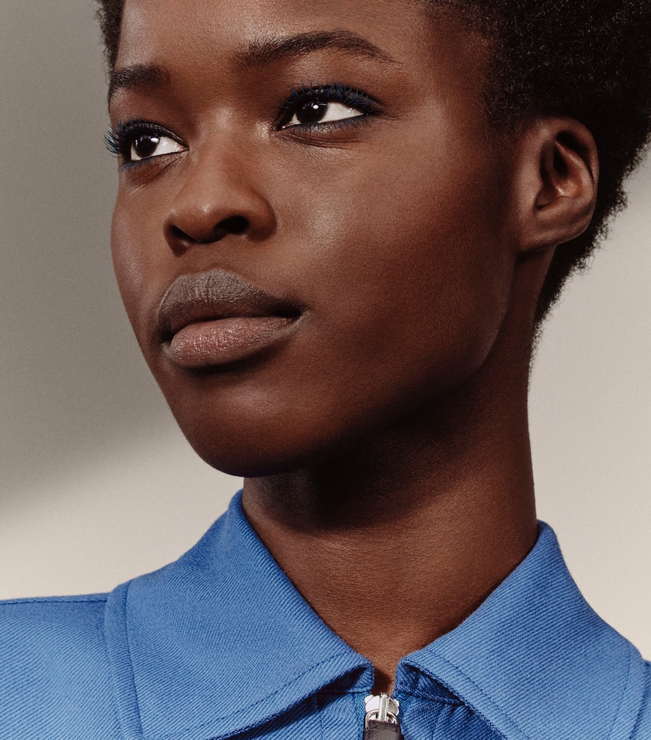 Trait d'Hermès Revitalizing Care Mascara 04 BLEU ENCRE Image 6