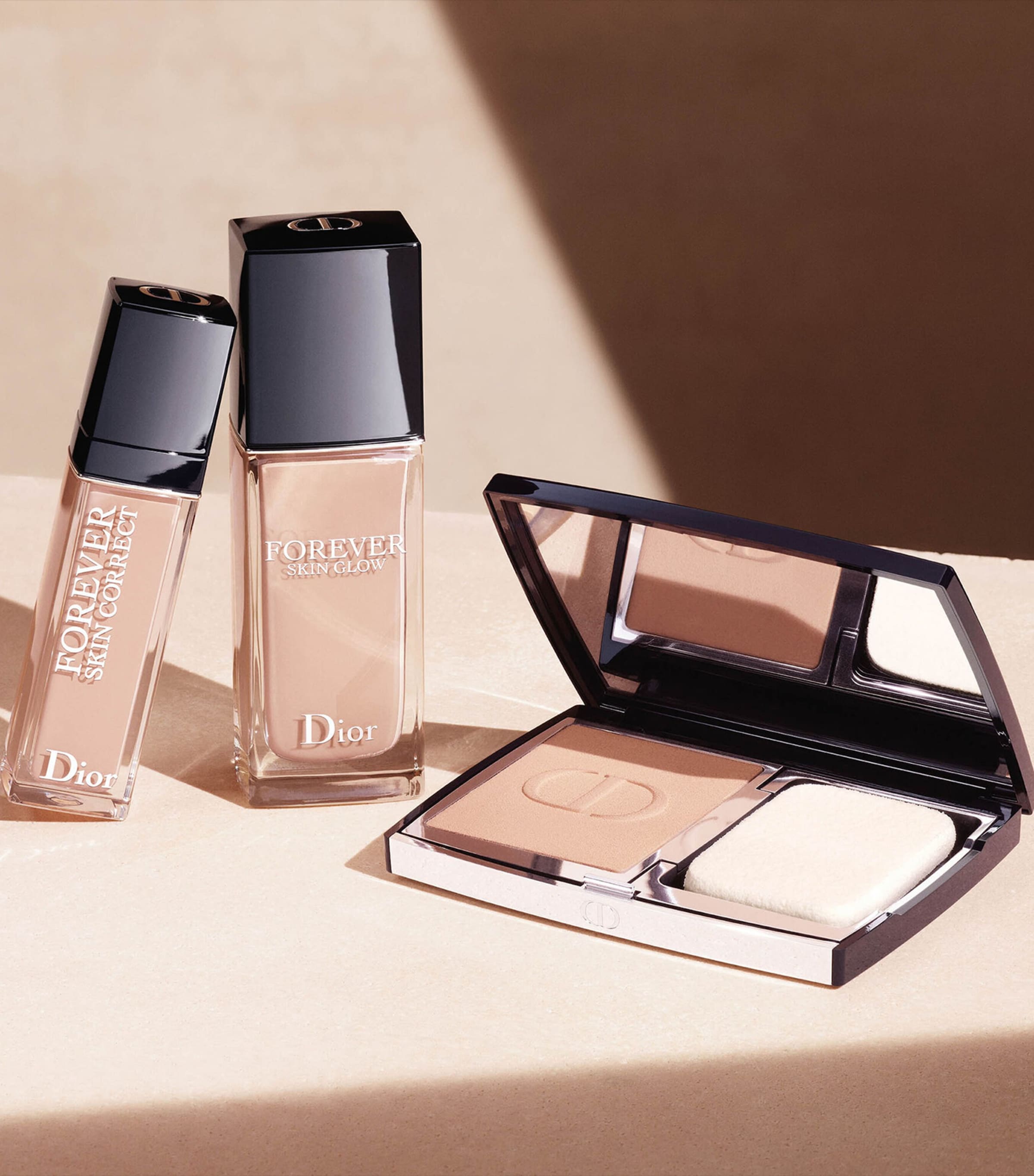 Forever Natural Velvet Compact Foundation Refill 8N Image 5