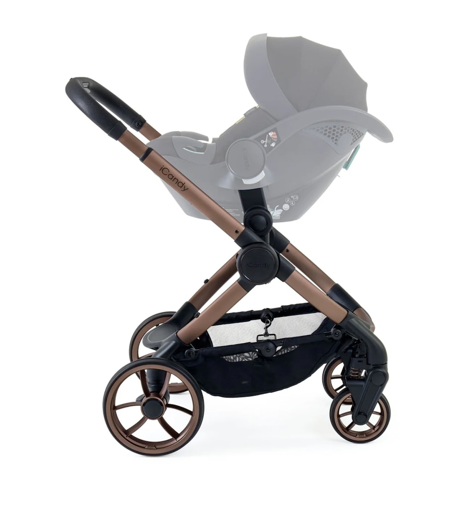 iCandy Peach 7 Pushchair and Carrycot Pecan Image 5