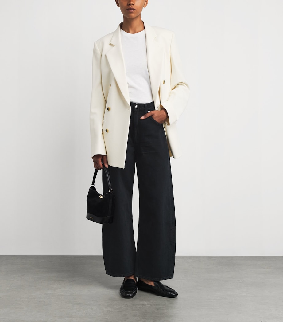 Cropped Low Curve Jeans CRSHD Image 2