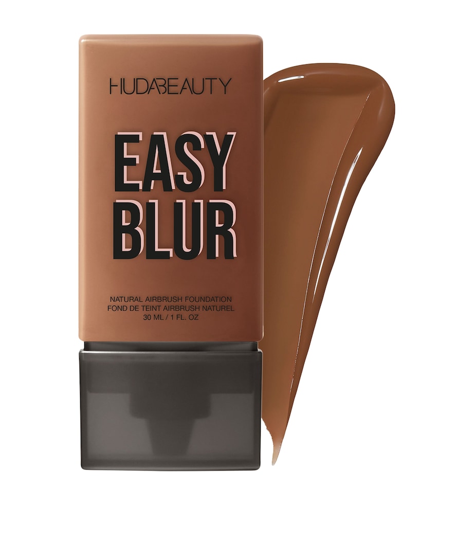 Easy Blur Foundation HOT FUDGE 550R Image 1