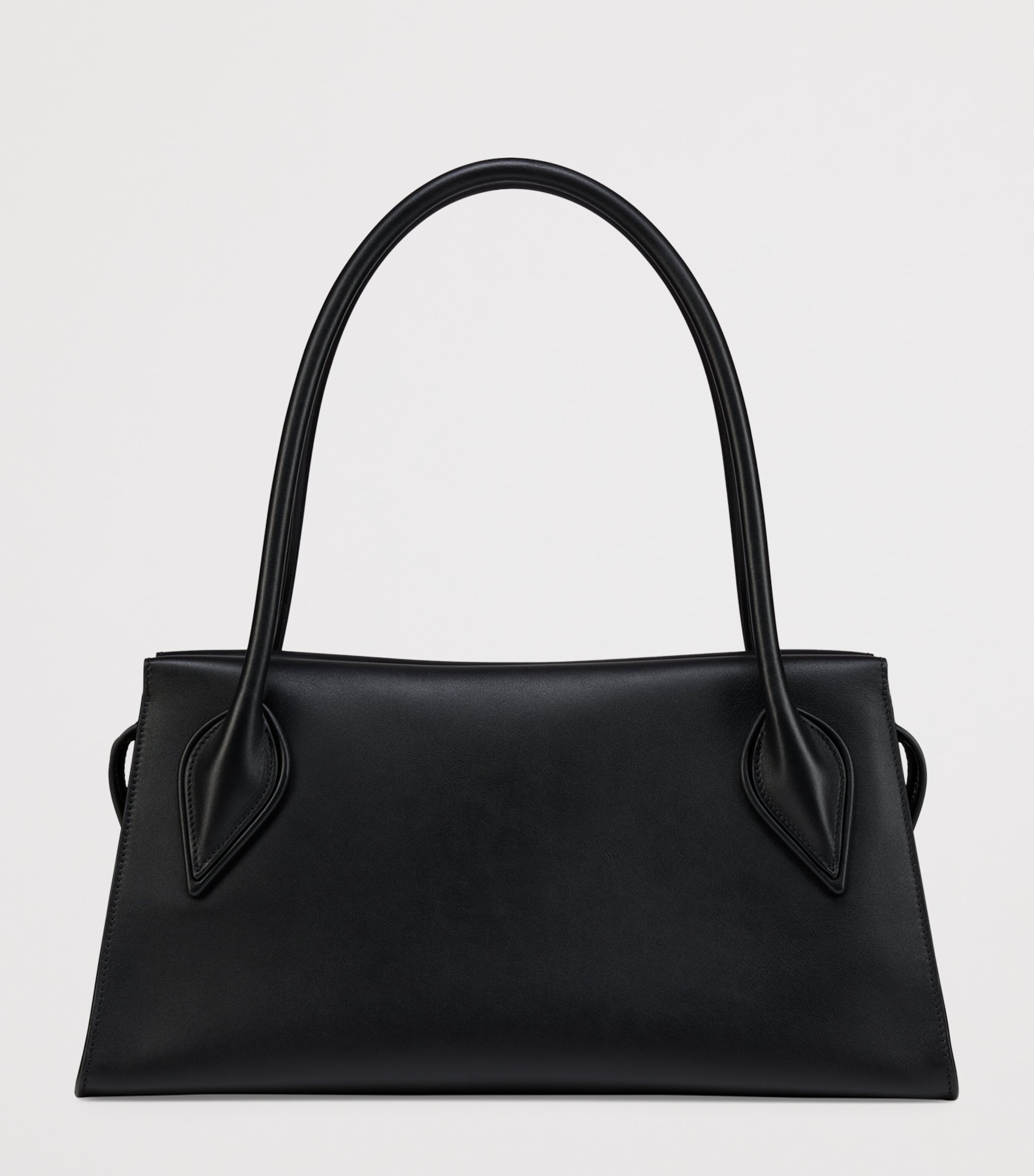 Venus Medium Leather Shoulder Bag BK01 Image 4