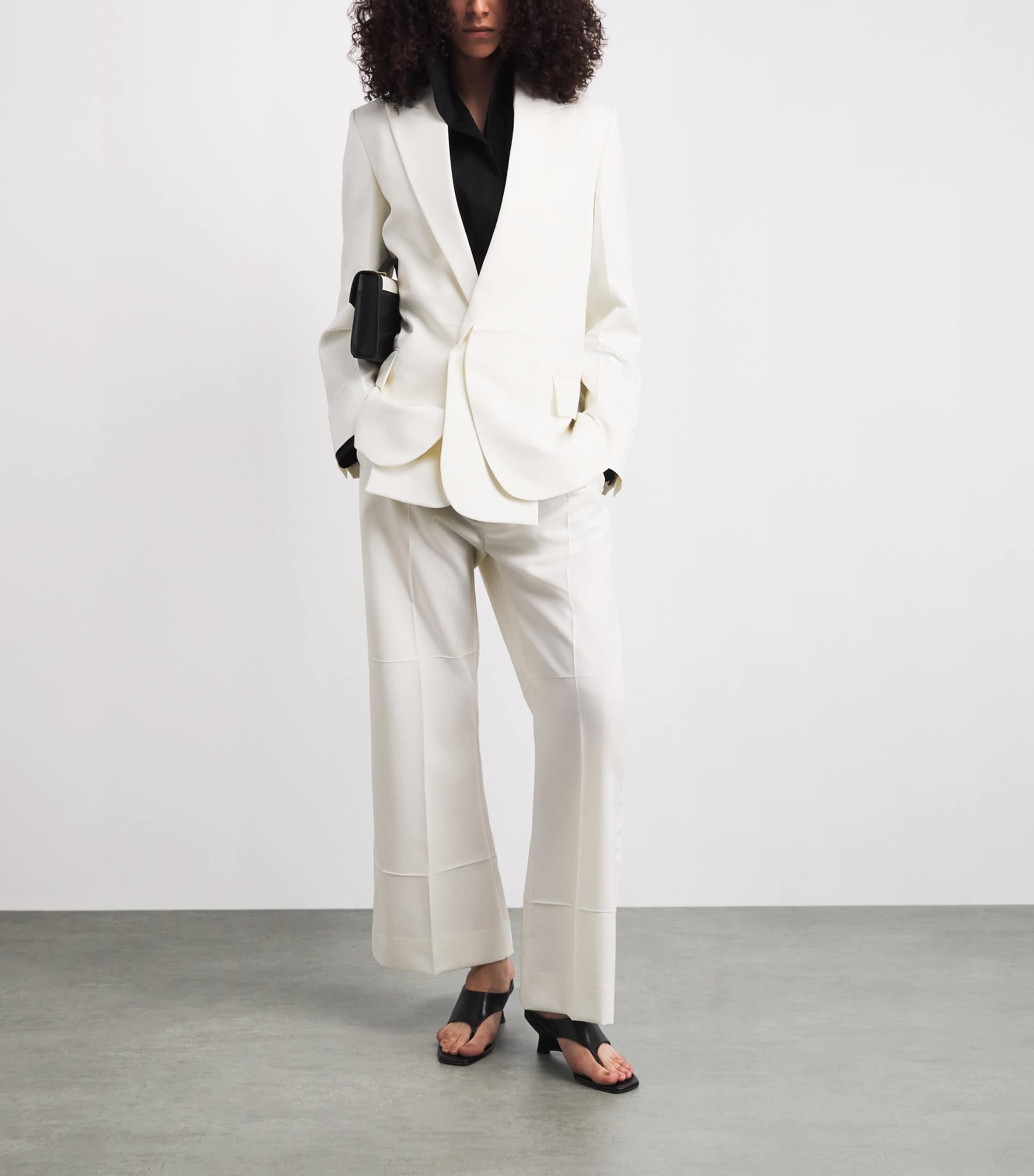 Victoria Beckham Womens Detached Lapel Blazer Off White Image 2