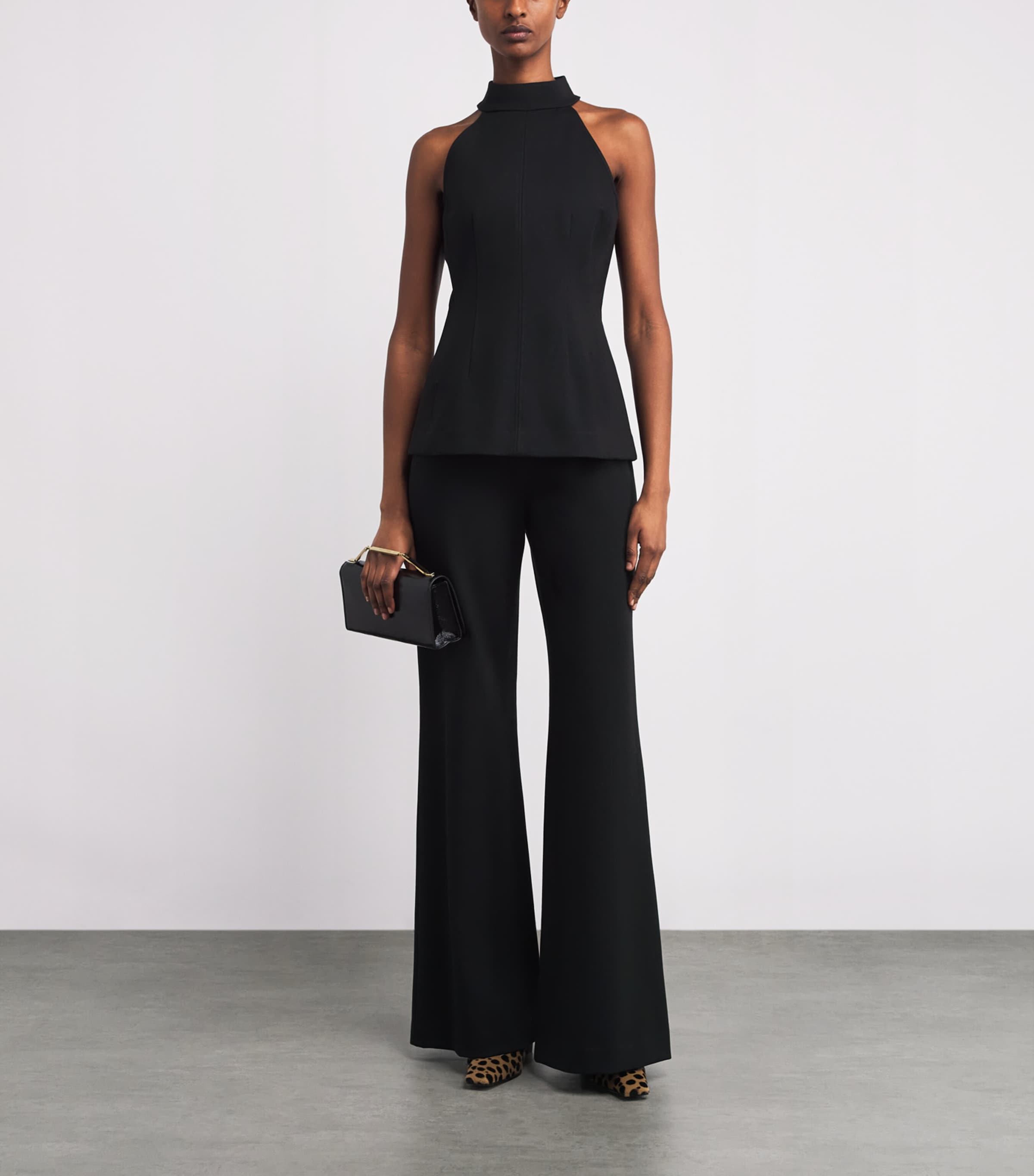 Halterneck Johanne Top B0002 BLACK Image 2