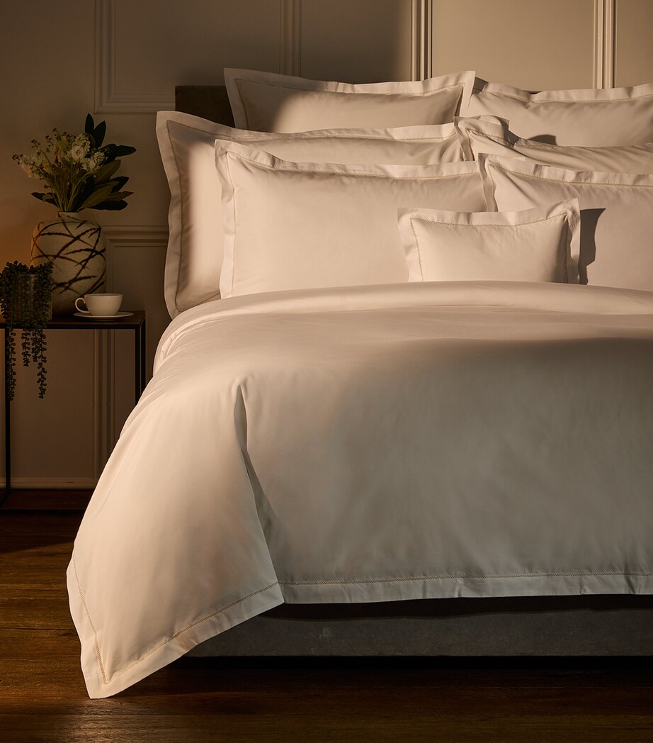 Peter Reed Barley King Duvet Cover (230cm x 220cm) White Image 8