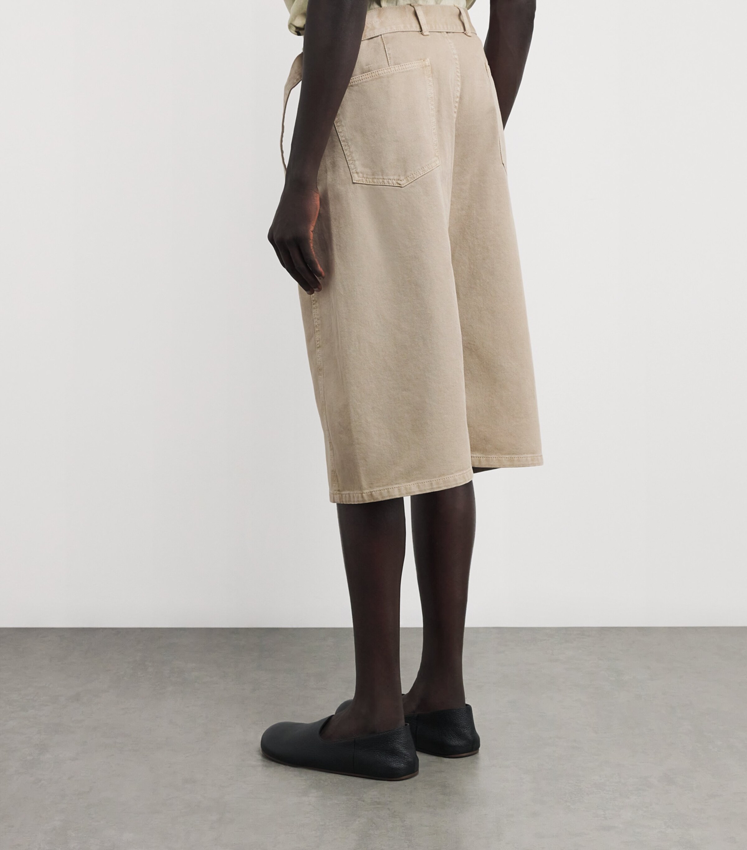 Lemaire Mens Denim Belted Twisted Shorts Beige Image 4