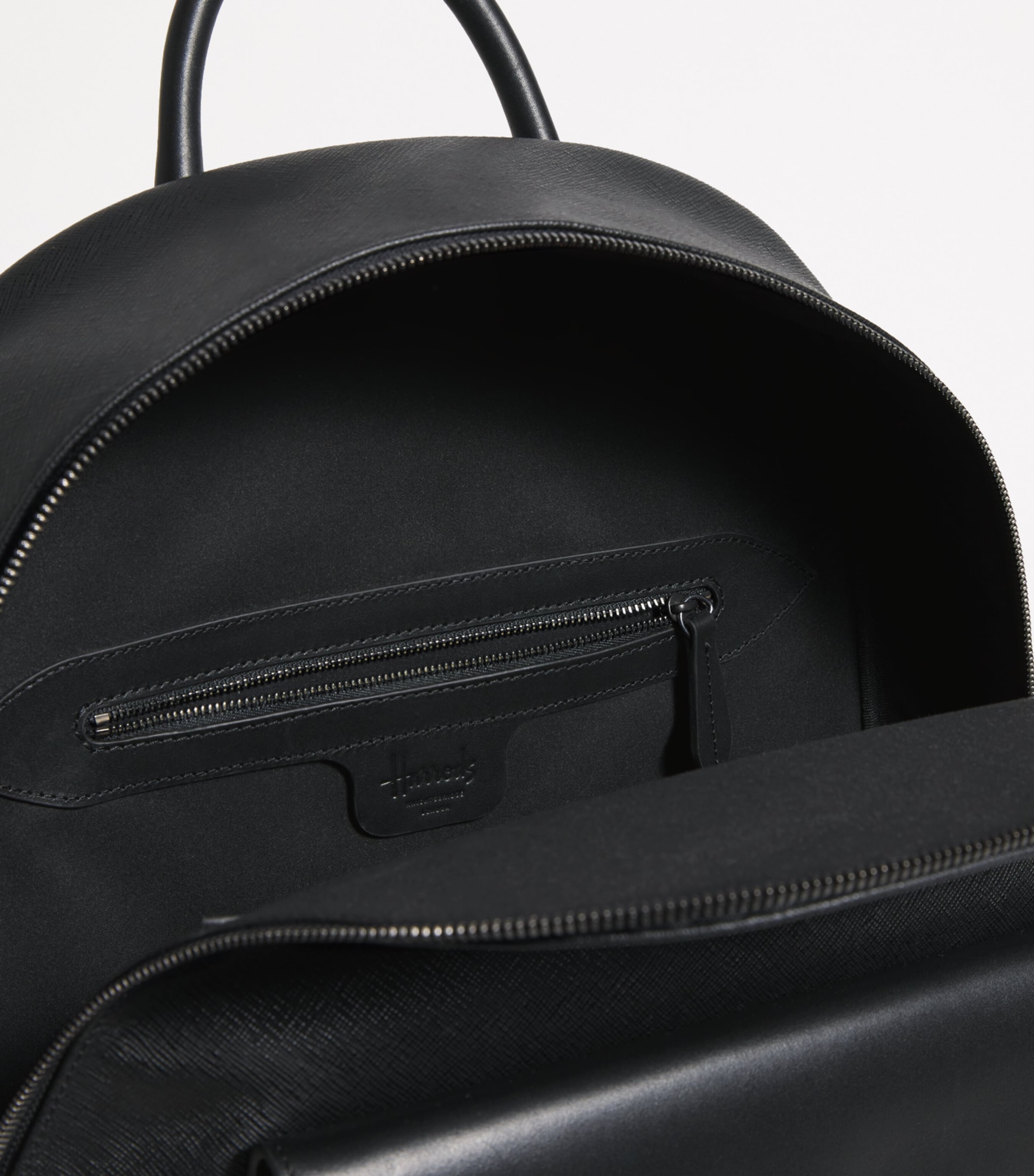 Saffiano Leather Backpack BLACK Image 4