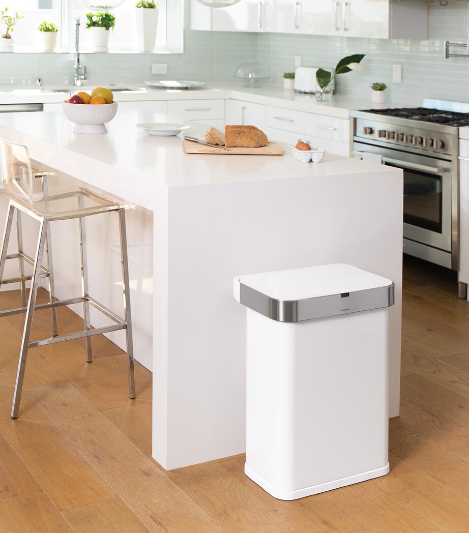 Simplehuman Rectangular Sensor Bin (58L) White Image 3