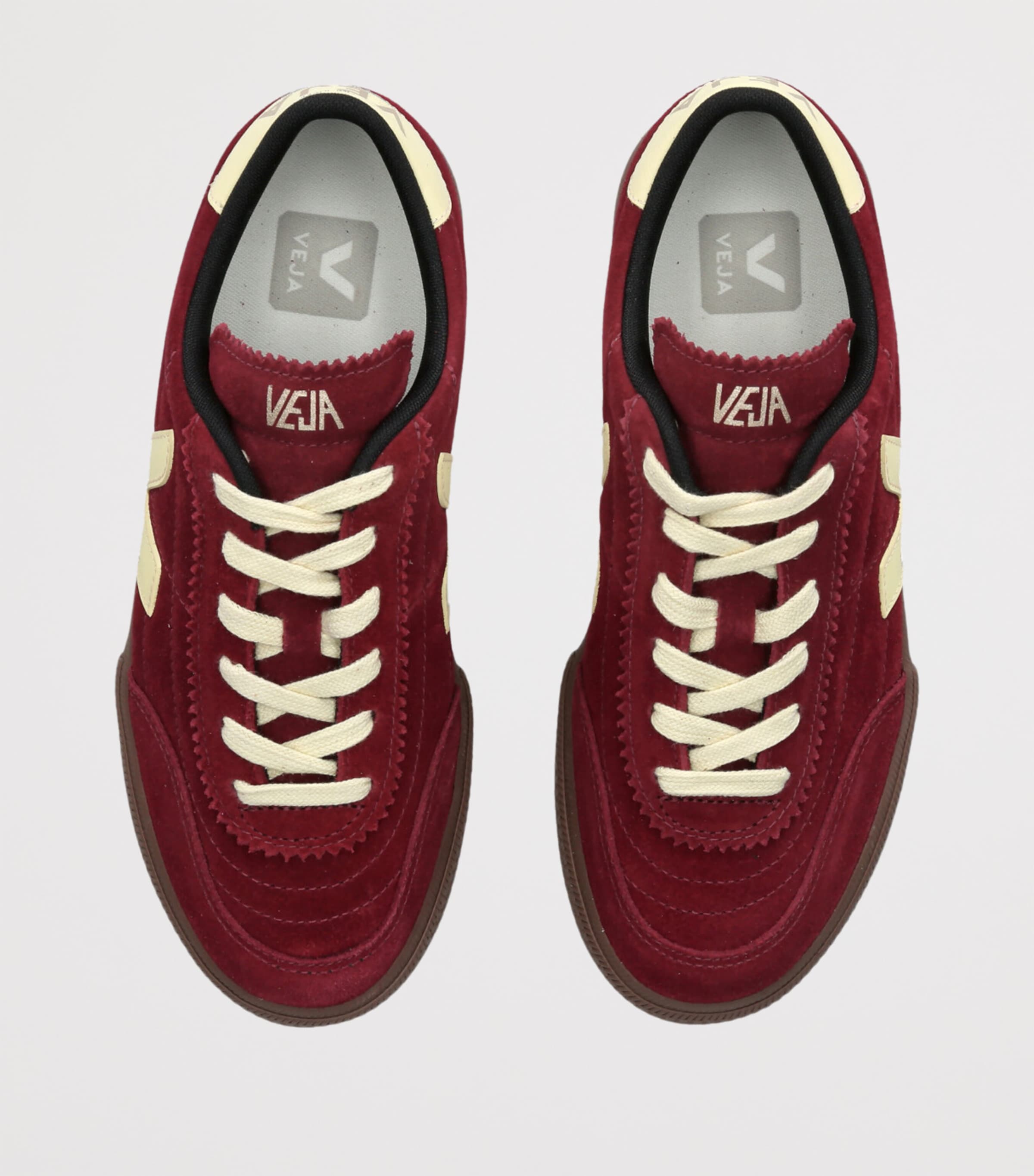 Suede Panenka Sneakers WINE COMB Image 4