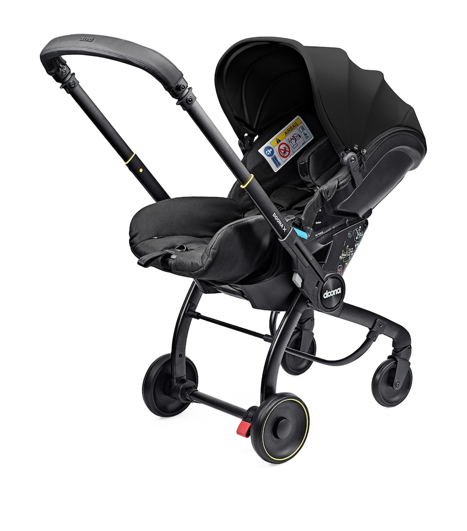 Doona X Infant Car Seat and Stroller NITRO BLACK Image 4