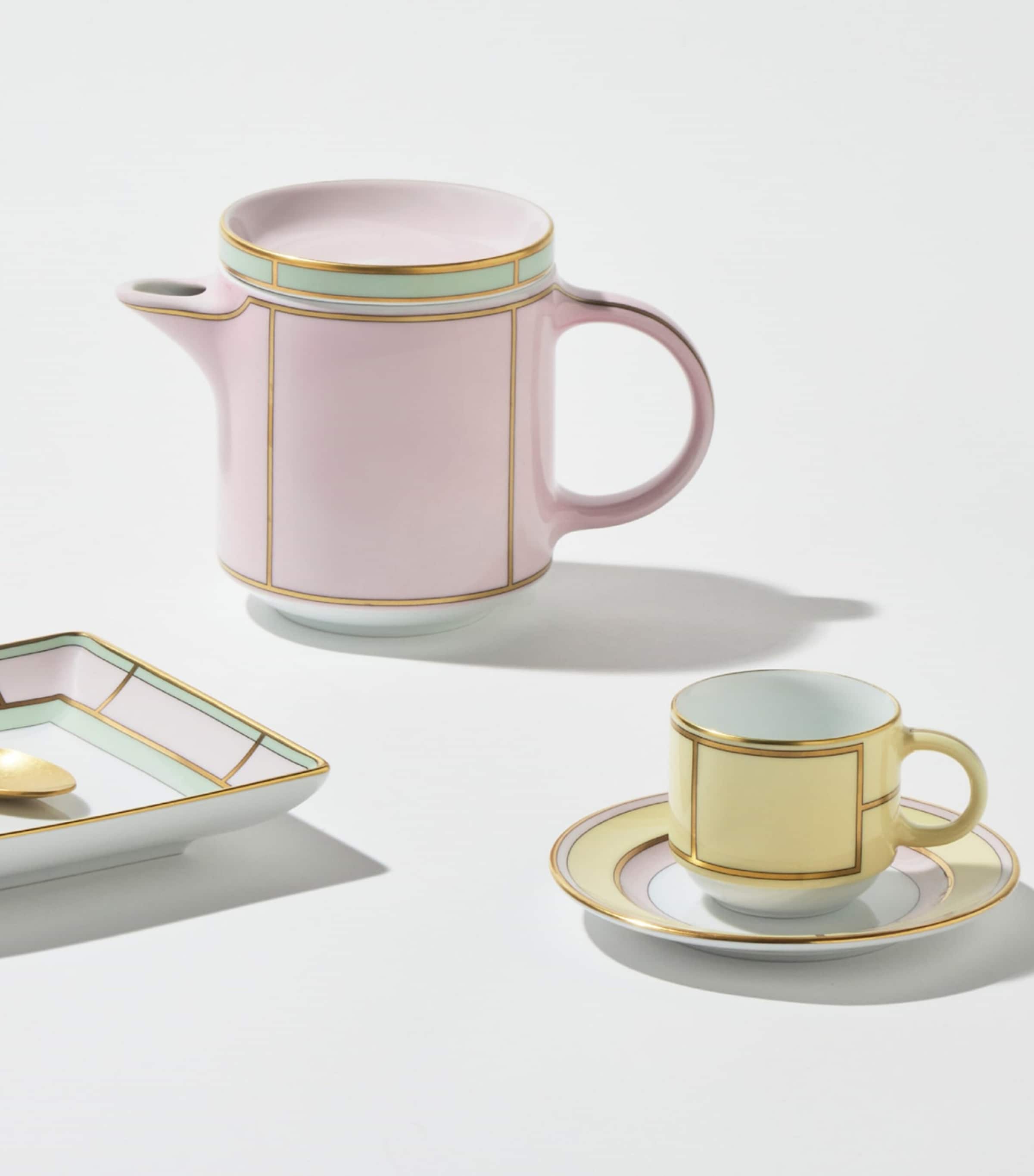 Porcelain Colonna Diva Giallo Coffee Saucer (12.5cm) G00134901 Image 2