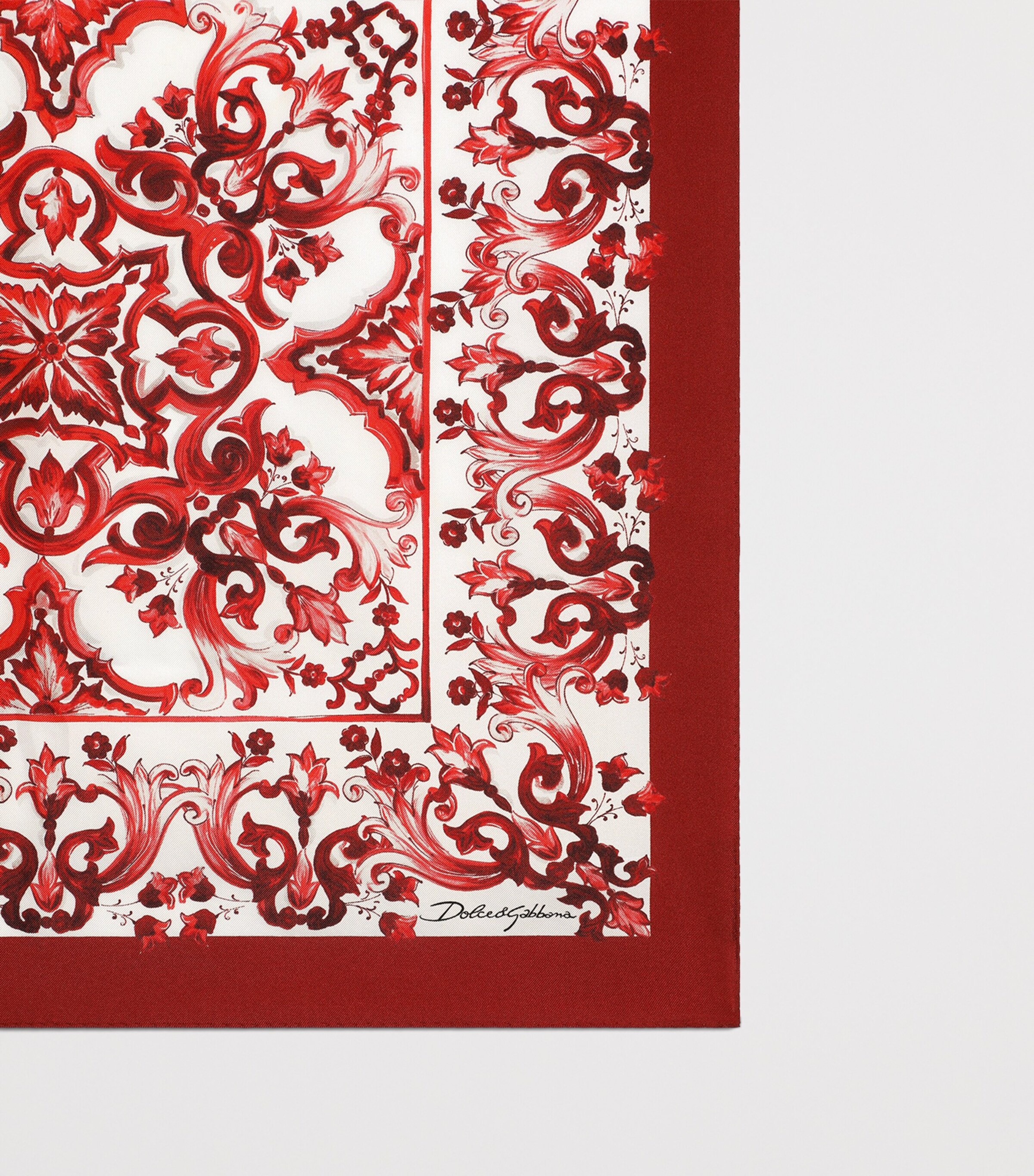 Dolce&Gabbana Silk Printed Stole Maiolica Rub Image 2