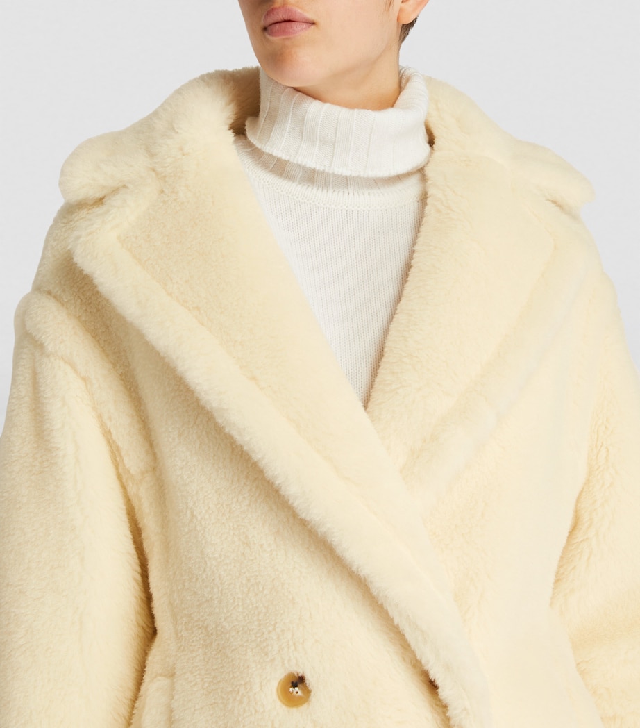 Teddy Bear Icon Coat WHITE Image 6